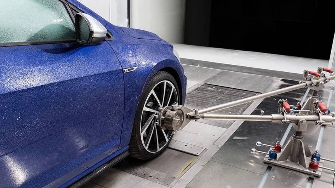 Trung tam thu nghiem xe hien dai nhat the gioi hinh anh