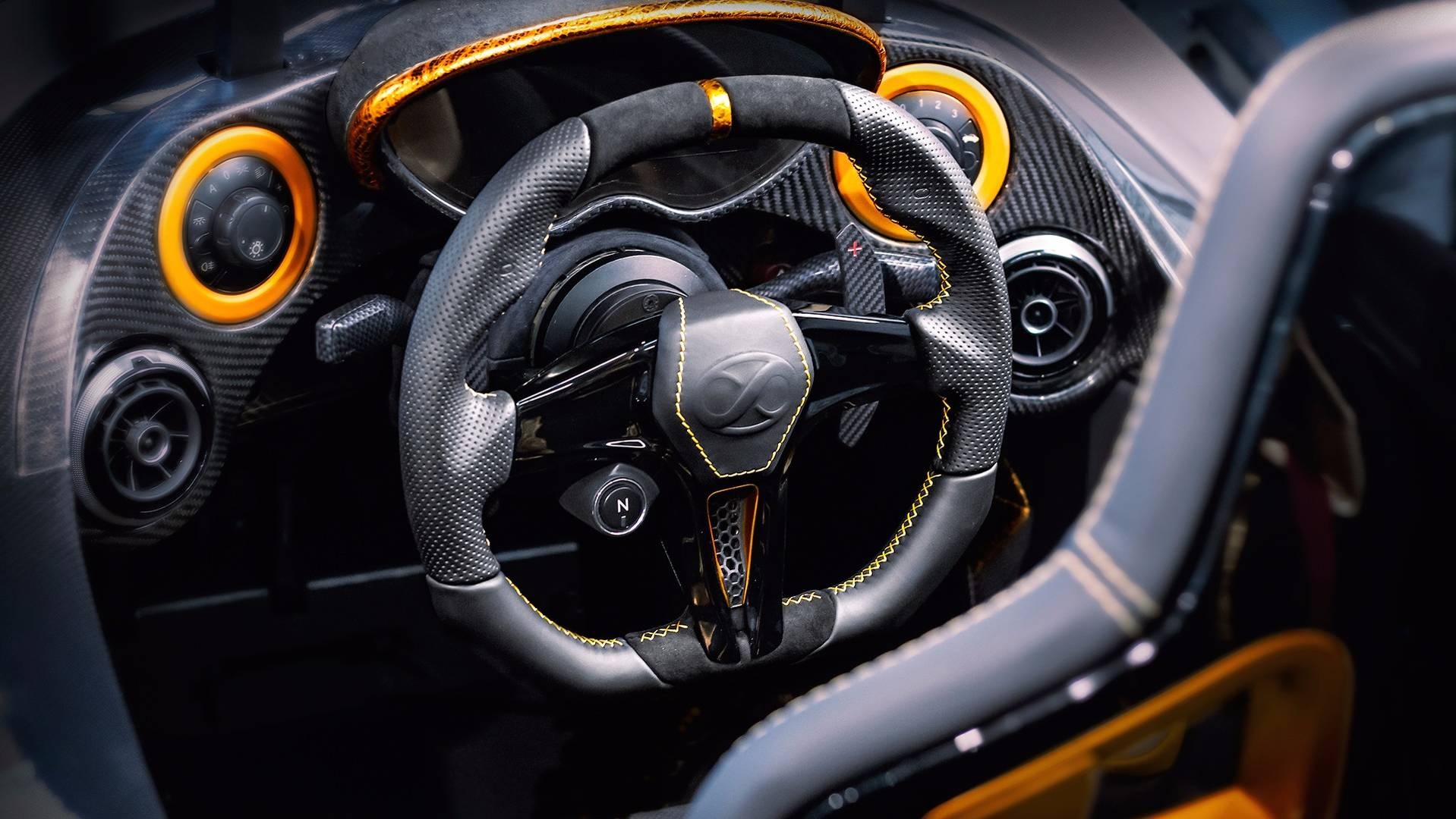 Tramontana XTR mạ vàng bởi Vilner ảnh 6 Tramontana XTR ma vang boi Vilner anh 6