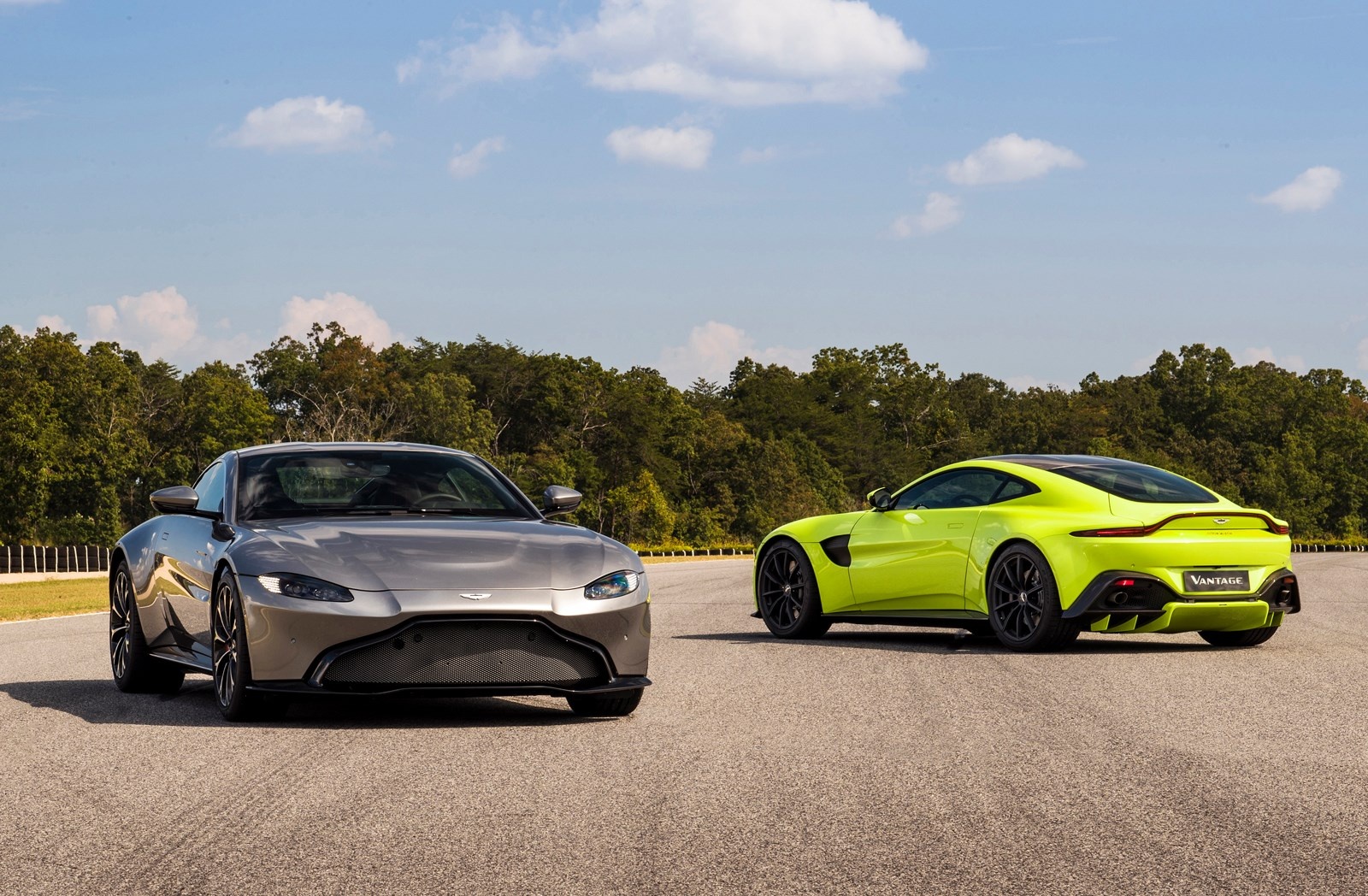 Aston Martin Vantage 2019 - pha bo moi gioi han anh 8