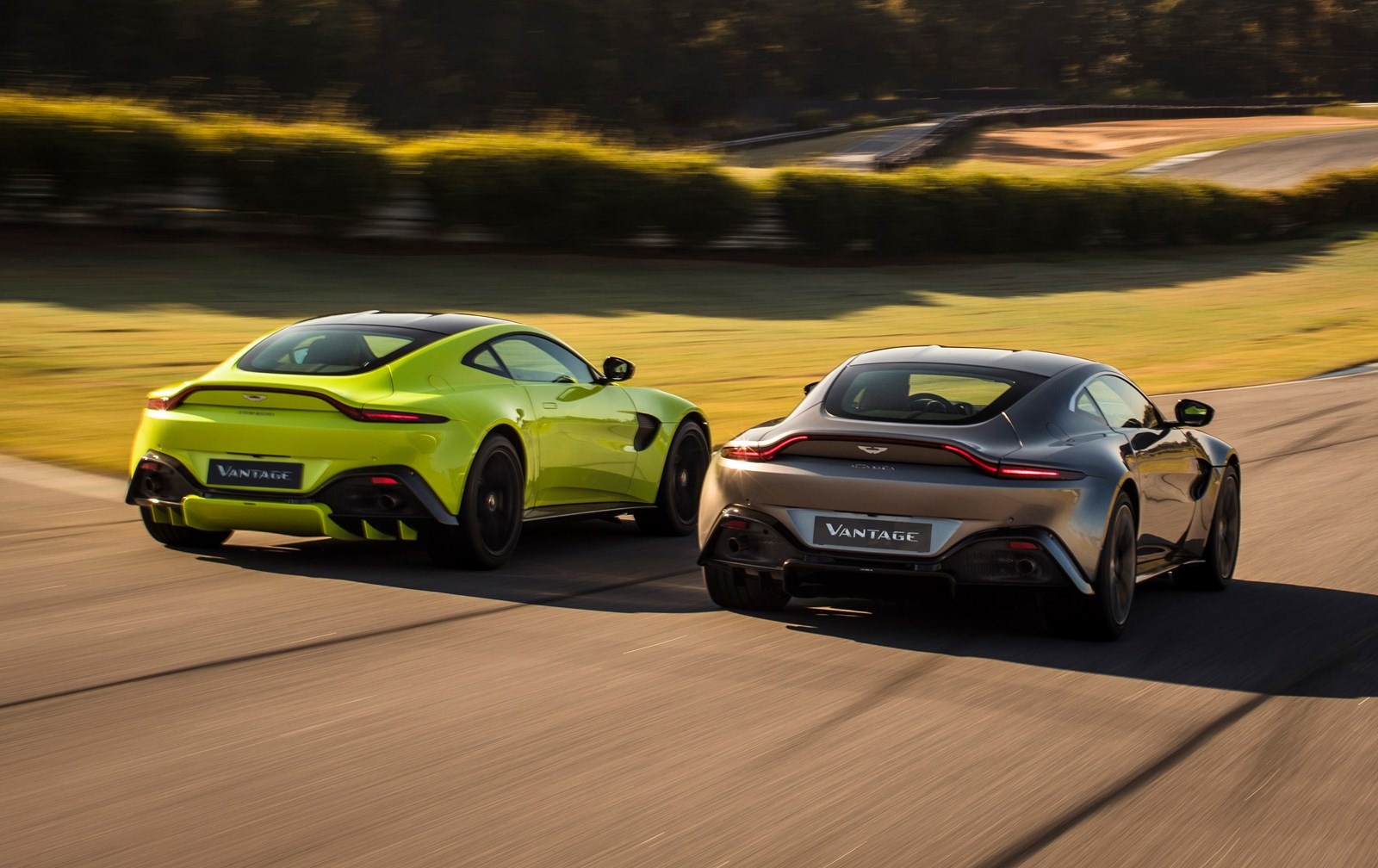 Aston Martin Vantage 2019 - pha bo moi gioi han anh 7