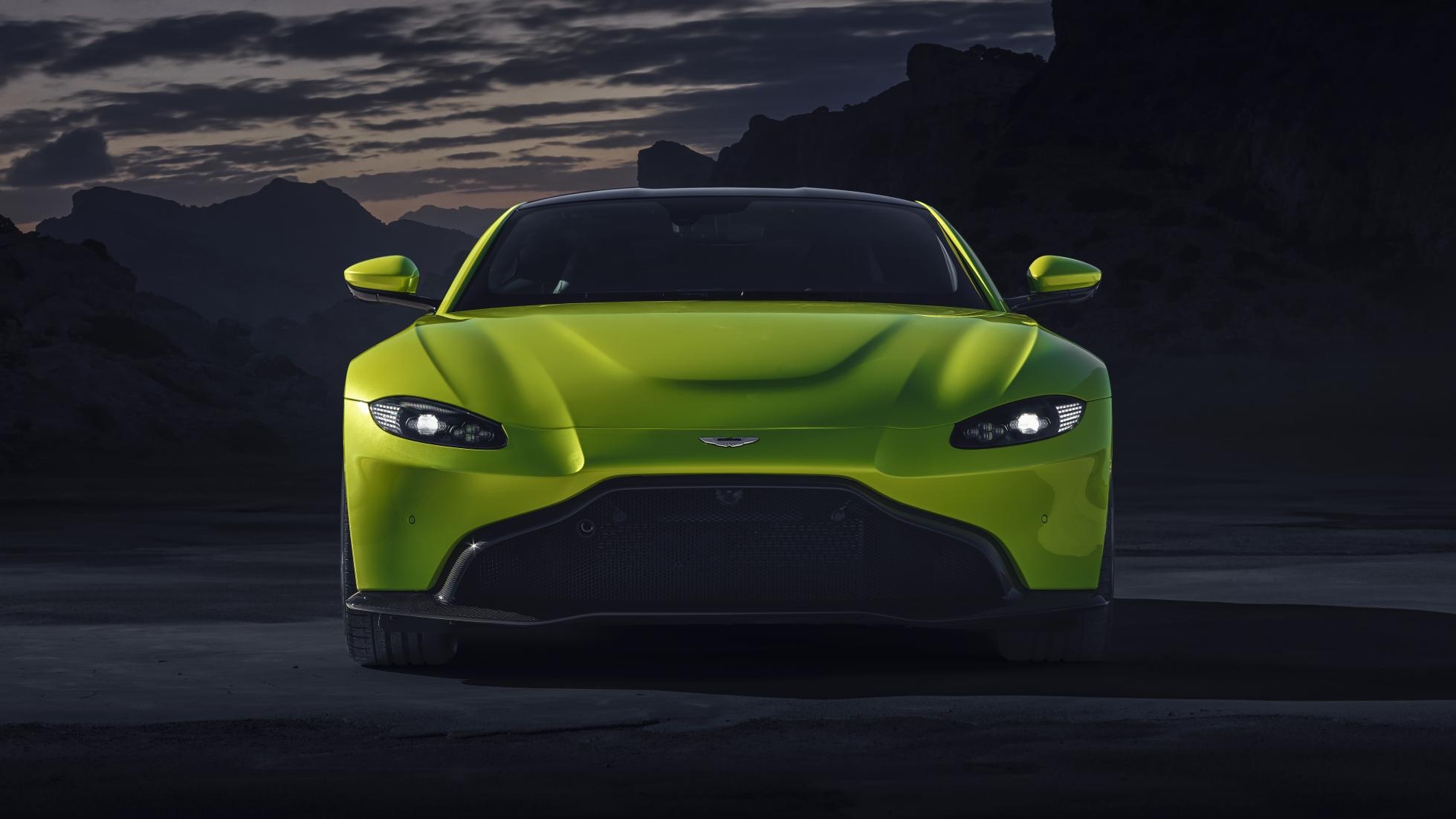 Aston Martin Vantage 2019 - pha bo moi gioi han anh 3