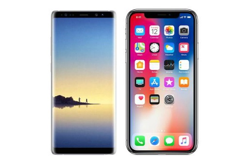 iPhone X va Galaxy Note 8: Man hinh lon hon se thang? hinh anh