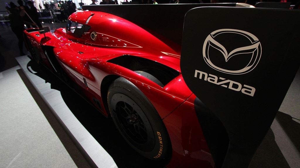 Mazda trình làng siêu xe đua RT24-P ảnh 5 Mazda trinh lang sieu xe dua RT24-P anh 5