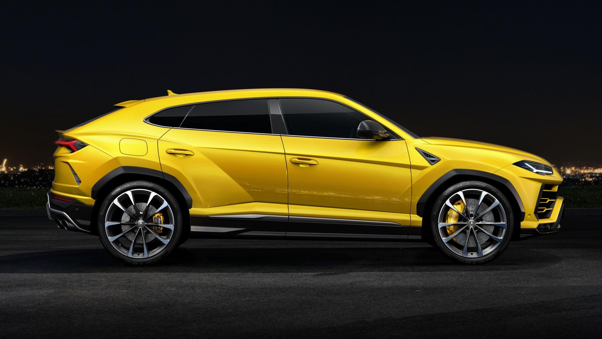 Sieu SUV Lamborghini Urus chinh thuc ra mat anh 3