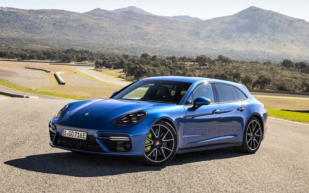 Porsche Panamera Turbo S E-Hybrid Sport Turismo manh 680 ma luc hinh anh
