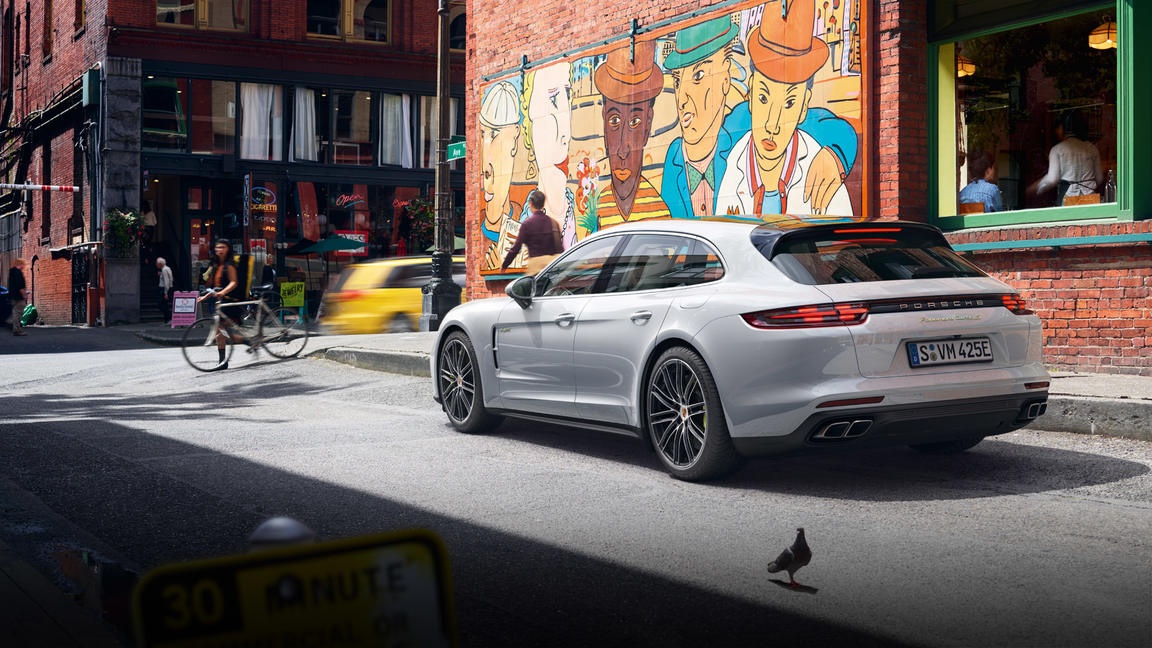 Porsche Panamera Turbo S E-Hybrid Sport Turismo anh 5
