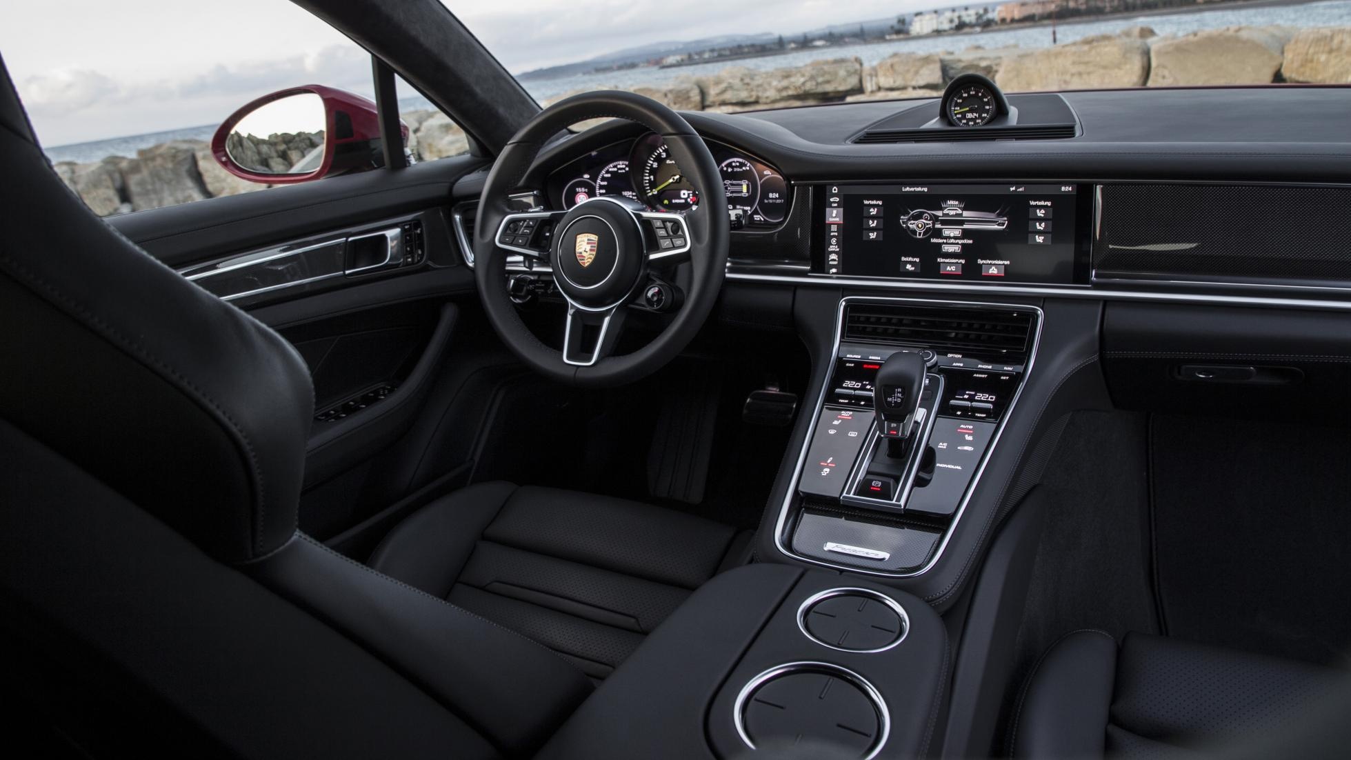 Porsche Panamera Turbo S E-Hybrid Sport Turismo anh 7