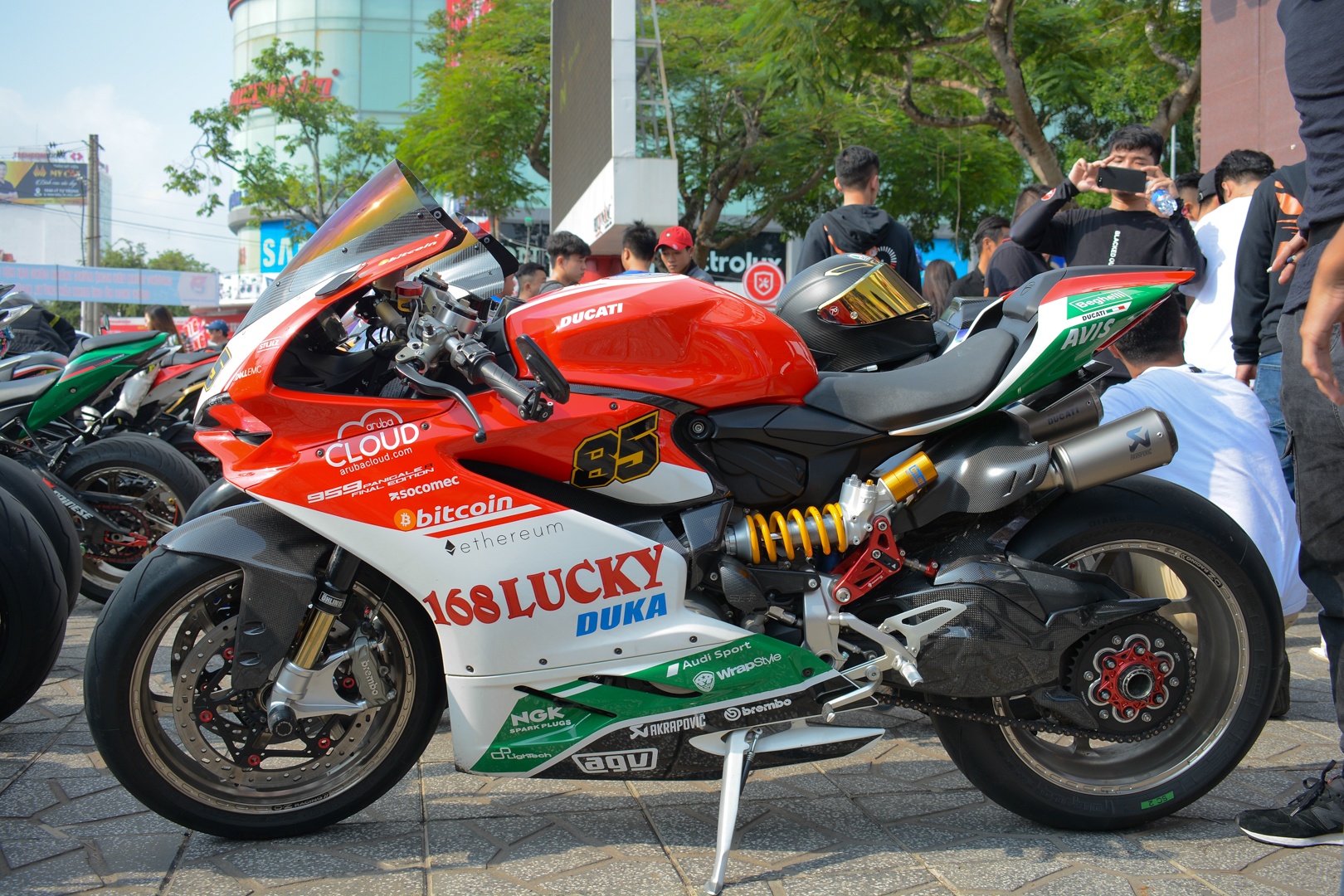 Hon 300 moto tu hop tai Can Tho anh 7