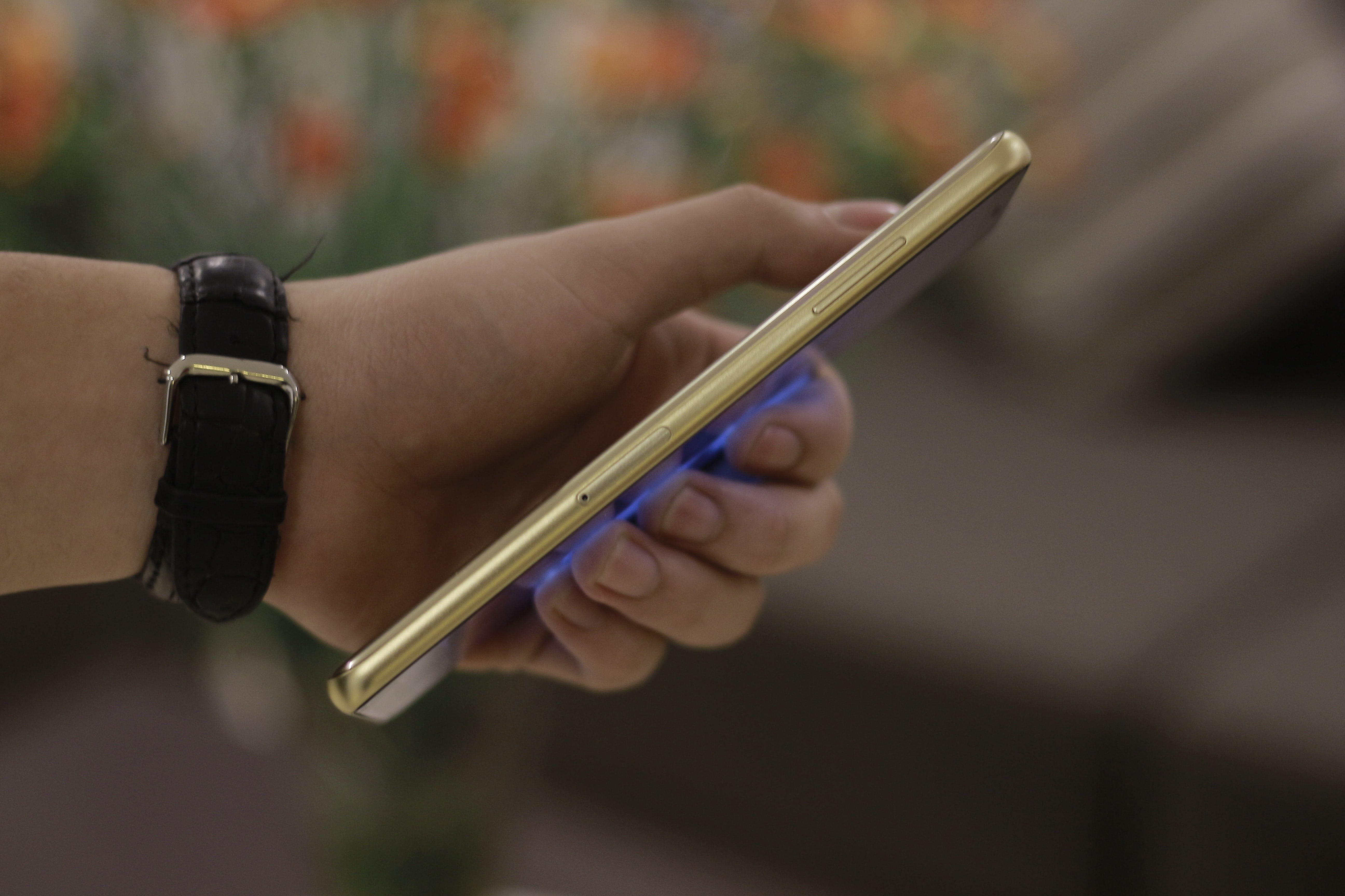 Hinh anh Galaxy A8+ anh 6