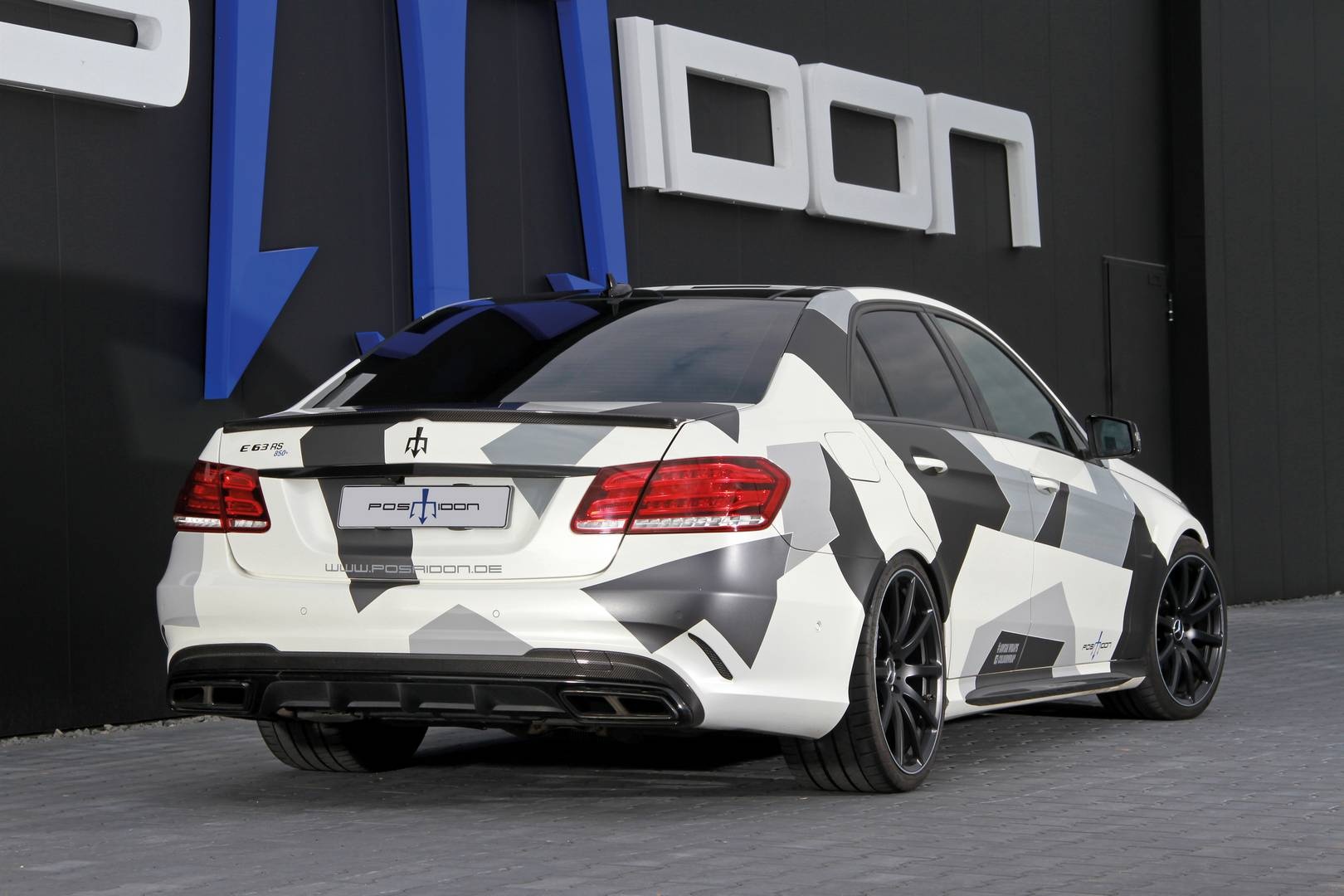 Mercedes-Benz E63 S AMG do hon 1.000 ma luc anh 5