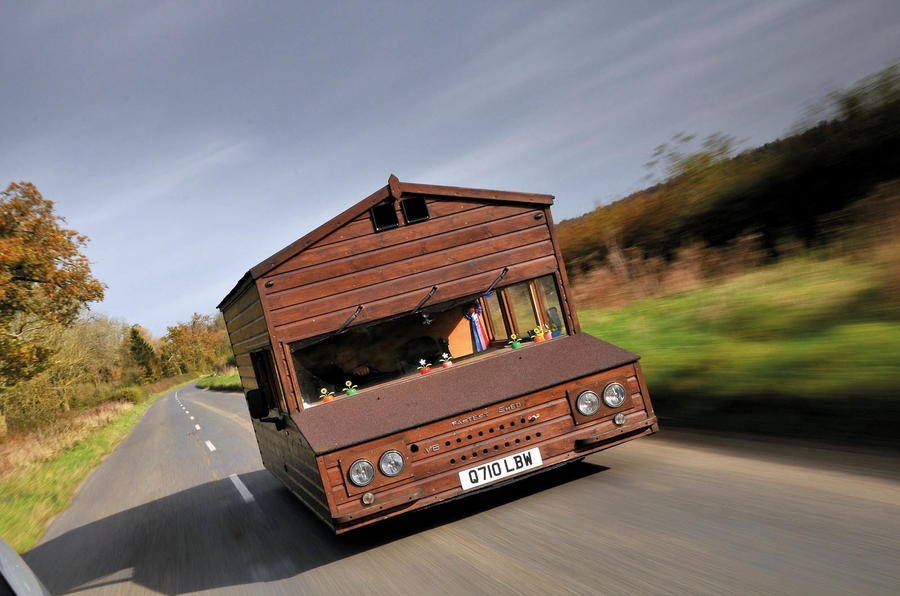 Xe tu che tu nha go dat van toc 160 km/h o Scotland hinh anh