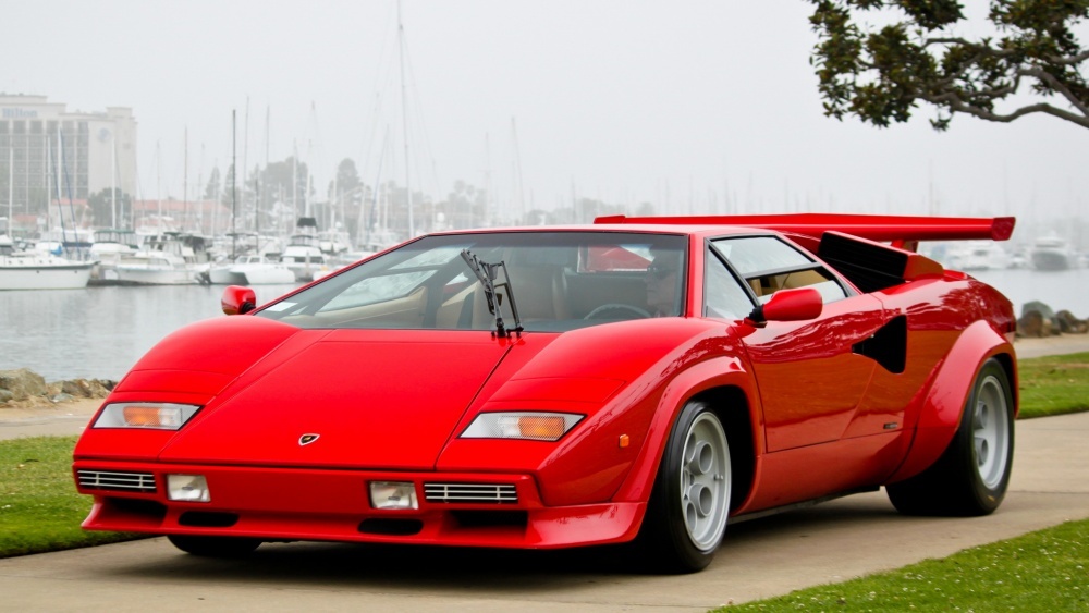 5 mau xe Lamborghini bi lang quen anh 1