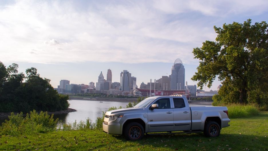 Xe ban tai dien W-15 ra mat anh 1