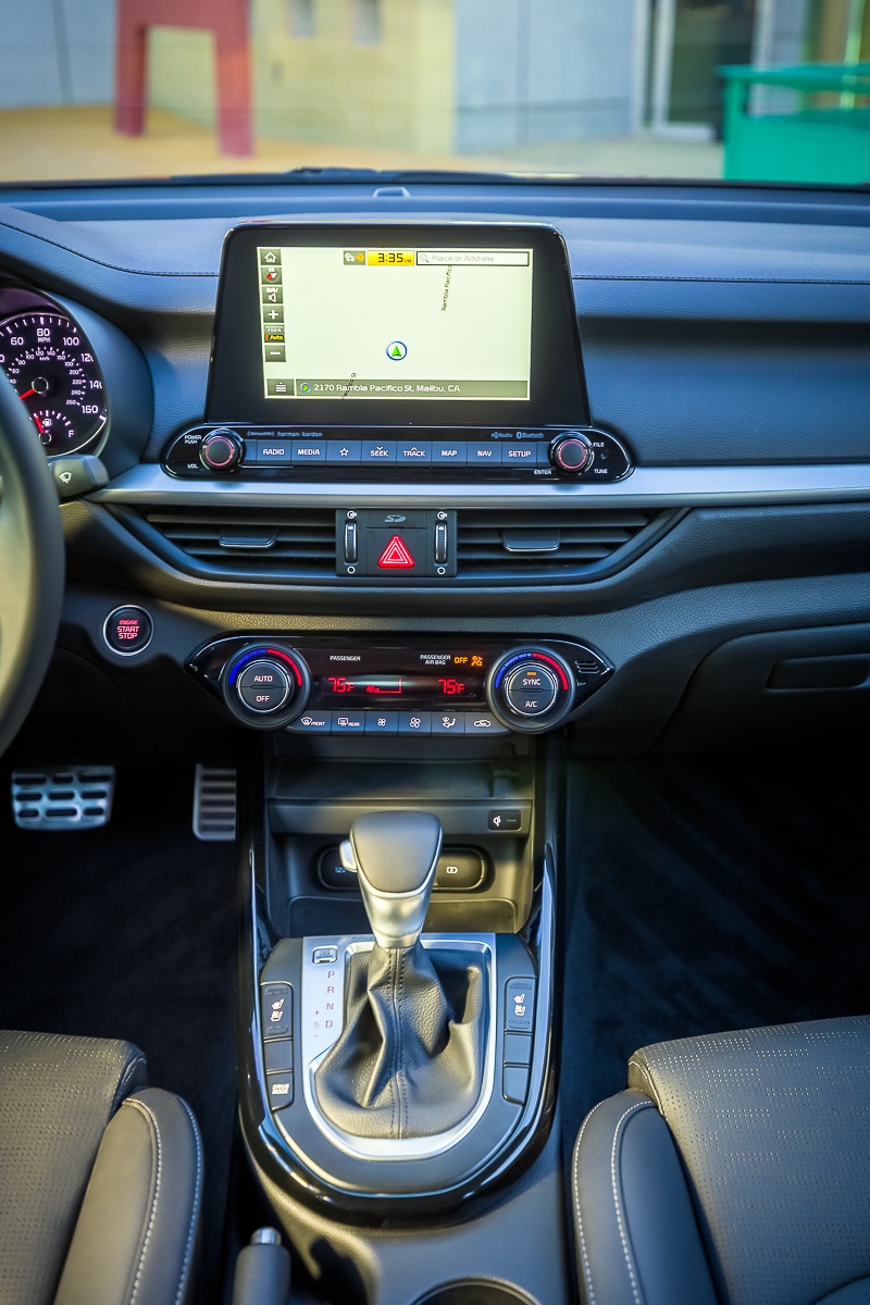 Kia Forte 2019: rong rai va the thao hon anh 7