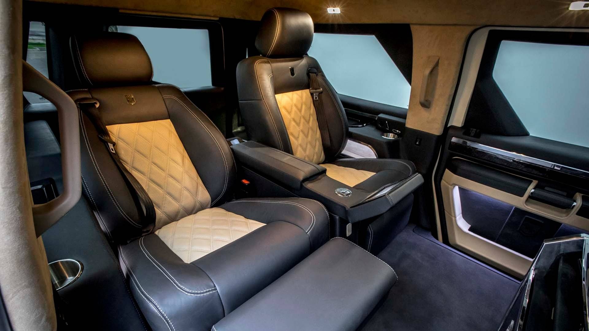 Rhino GX Executive - sieu SUV moi anh 3