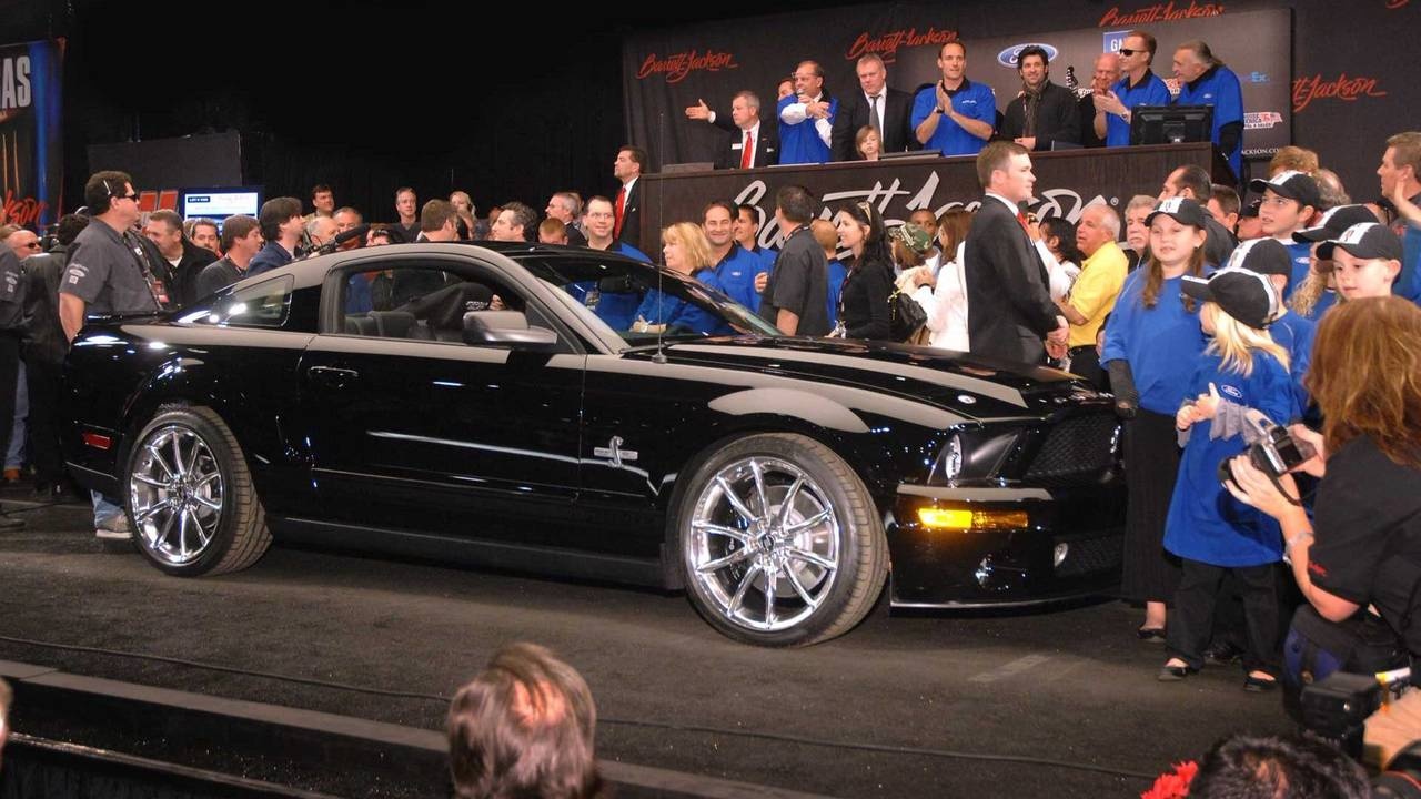 10 chiec Ford Mustang dat nhat moi thoi dai anh 3