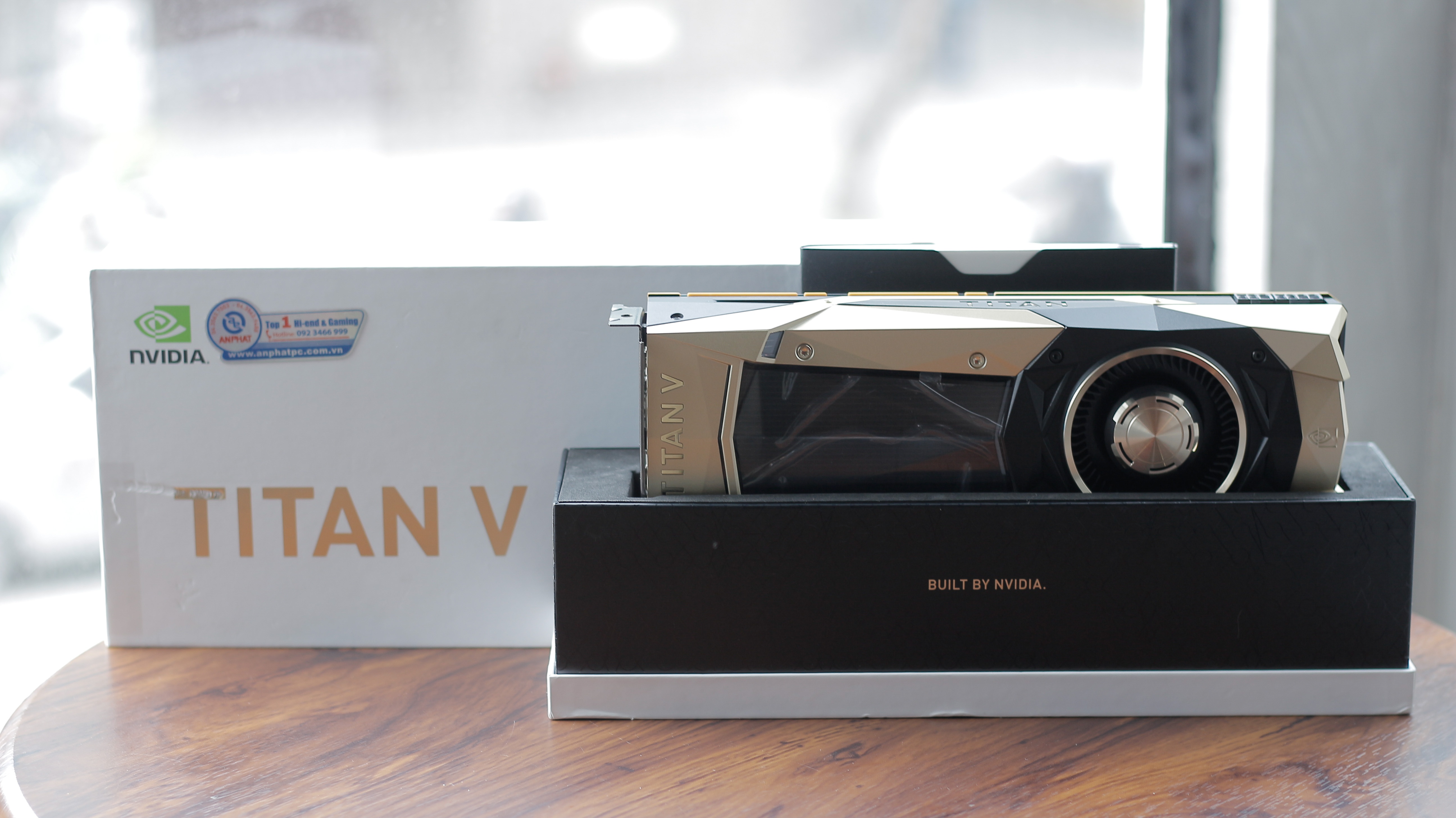 Hinh anh VGA TITAN anh 1