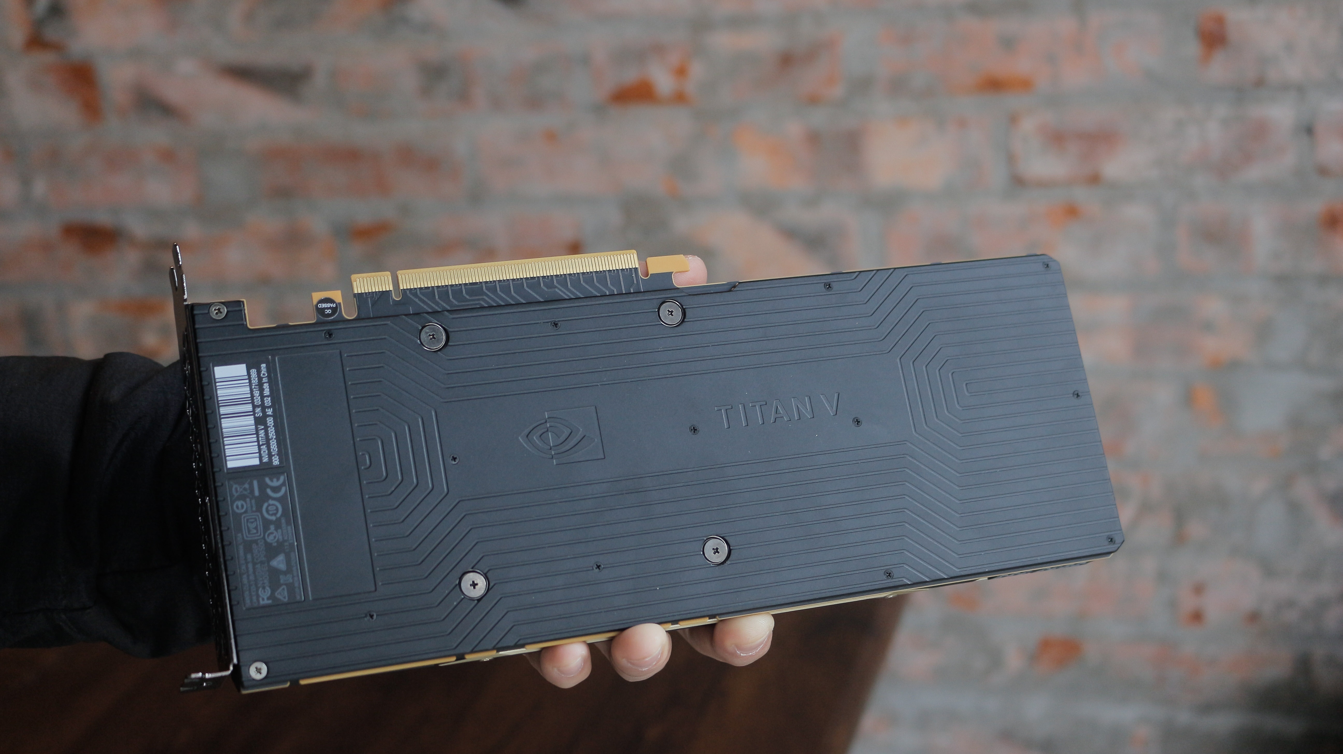 Hinh anh VGA TITAN anh 5