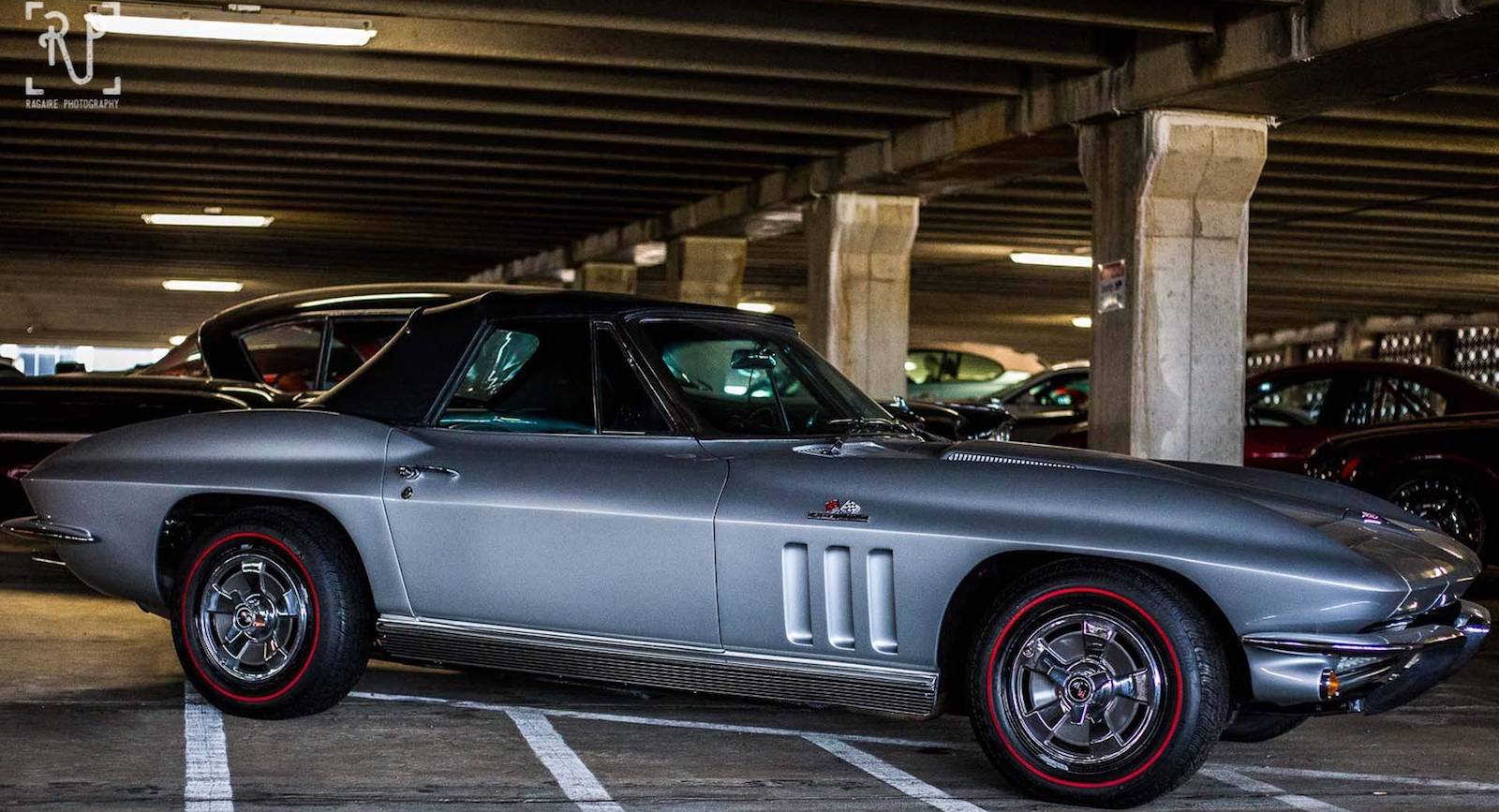 Dan sieu xe trieu USD nam phu bui trong garage anh 3