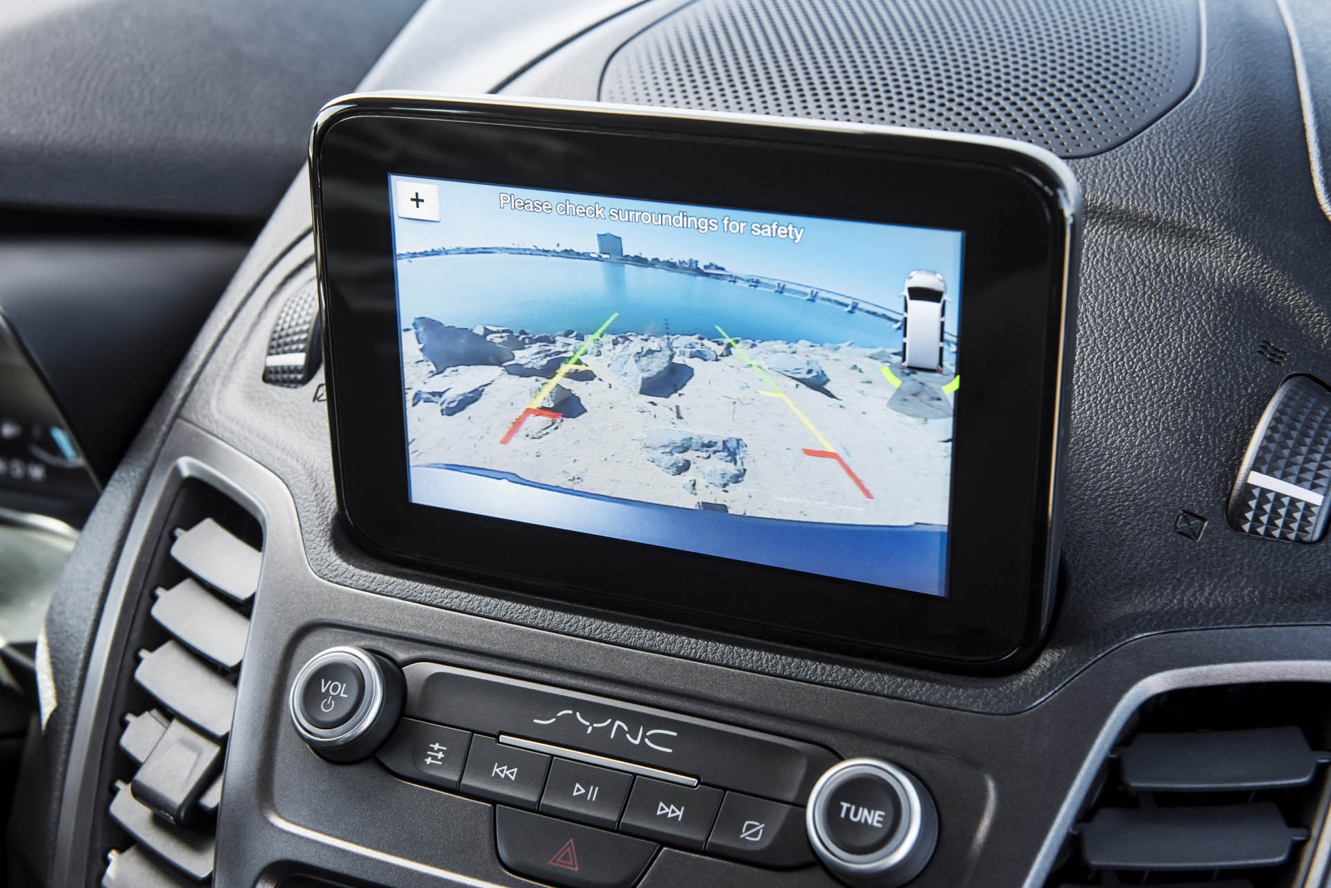 Ford Transit Connect Wagon ra mat anh 7