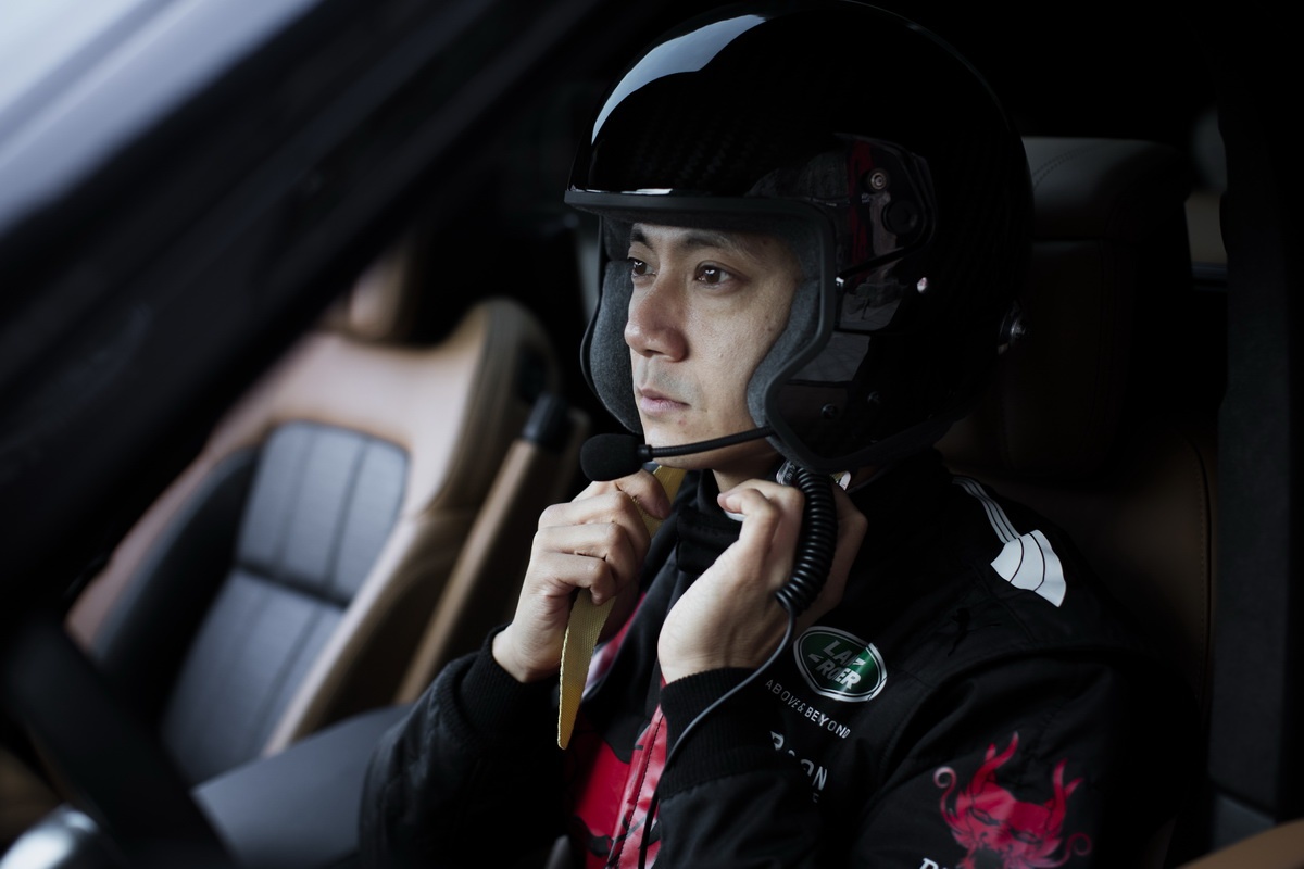 Range Rover Sport 2018 chinh phuc Cong Troi anh 5