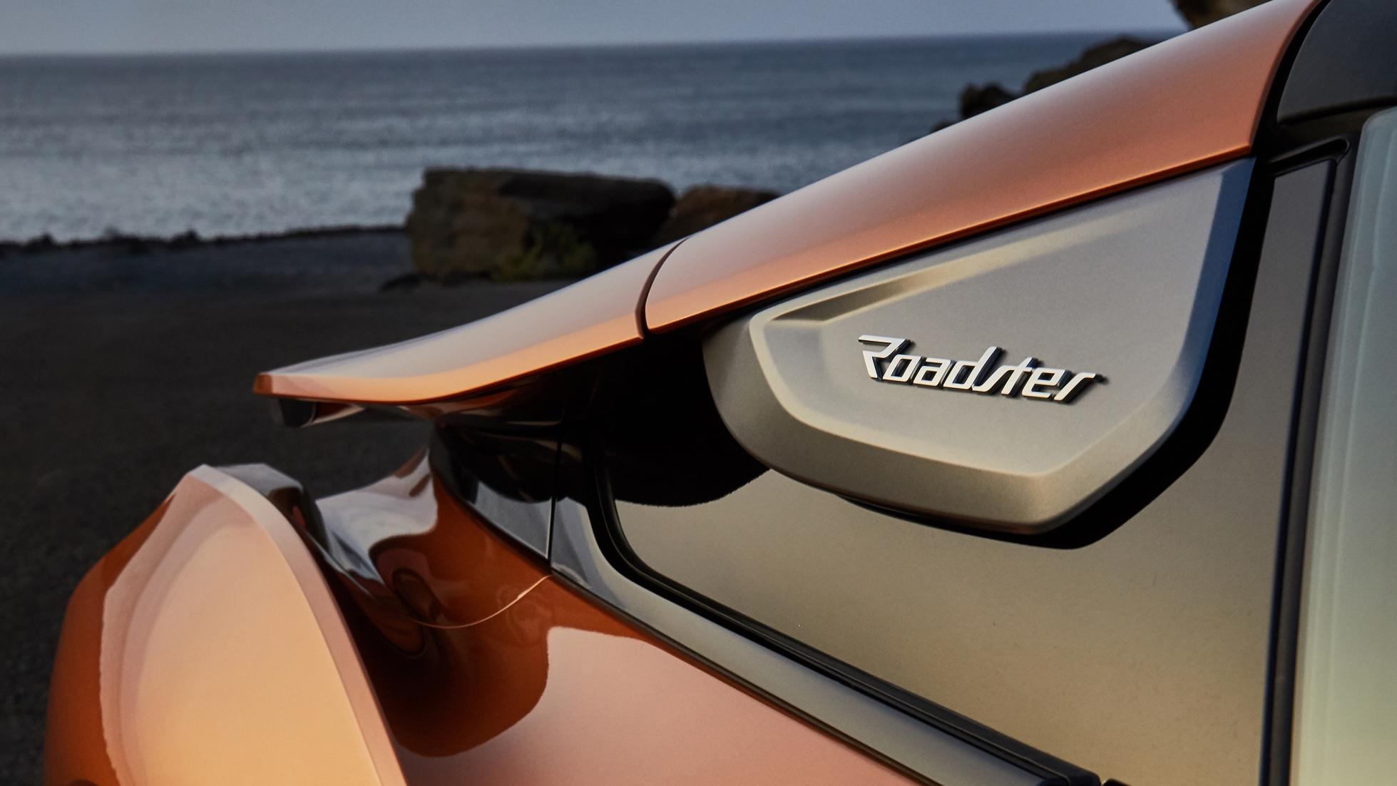 BMW i8 Roadster ra mat anh 5