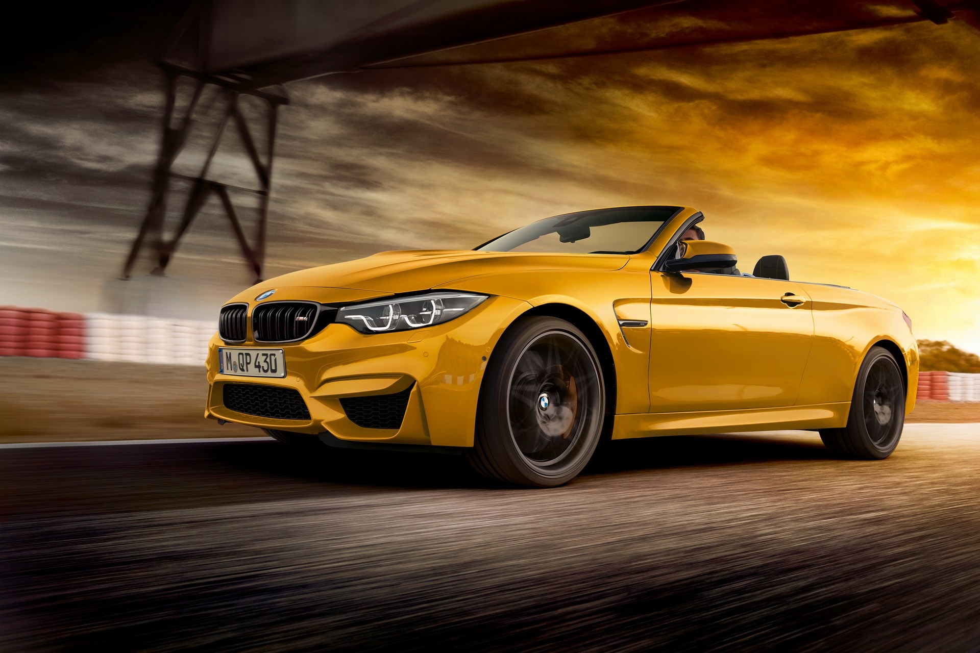 BMW M4 Convertible Edition 30 Jahre ra mat anh 2