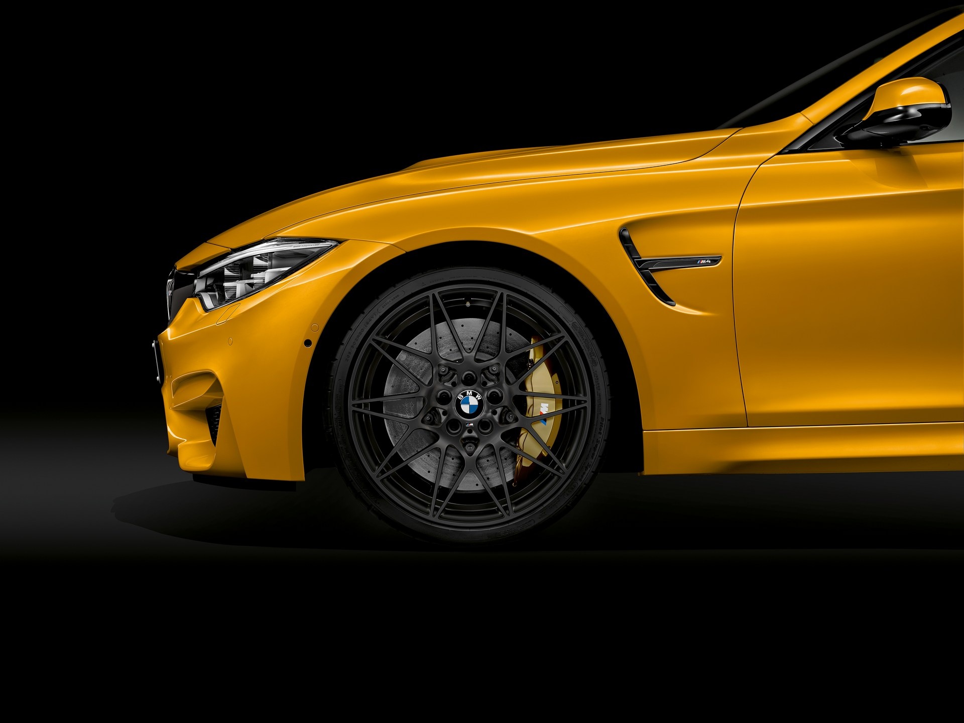 BMW M4 Convertible Edition 30 Jahre ra mat anh 3