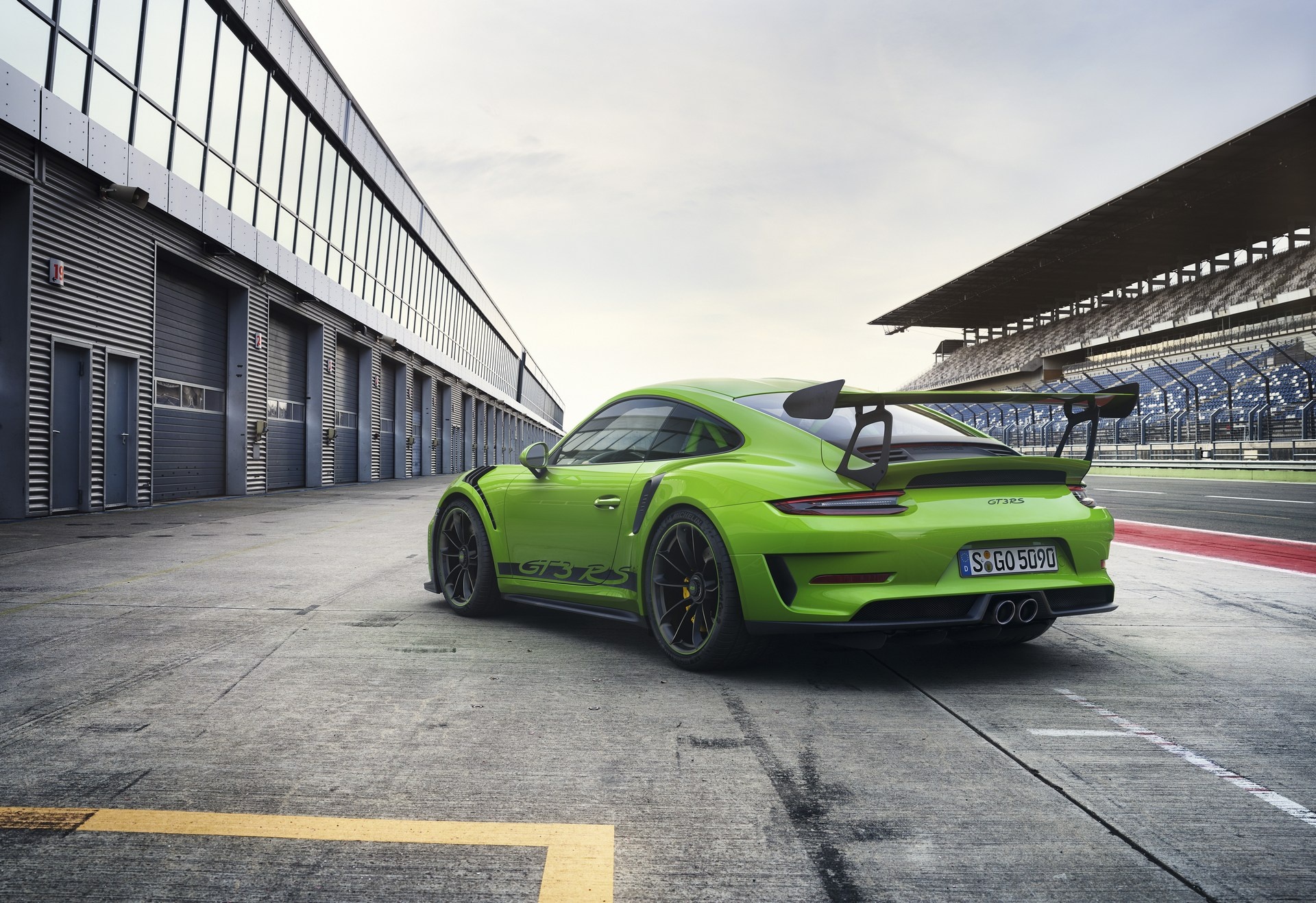 Porsche 911 GT3 RS lo dien anh 6