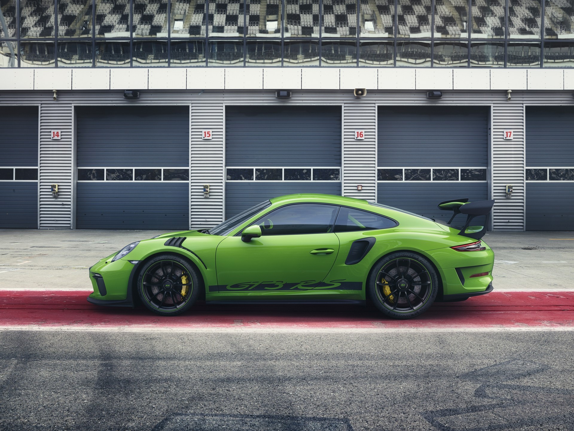 Porsche 911 GT3 RS lo dien anh 7