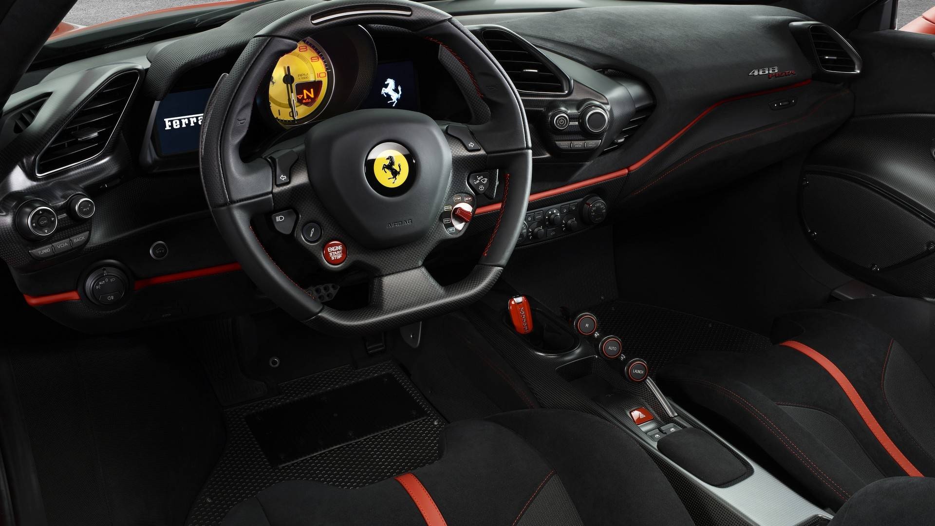 Ferrari 488 Pista ra mat anh 6