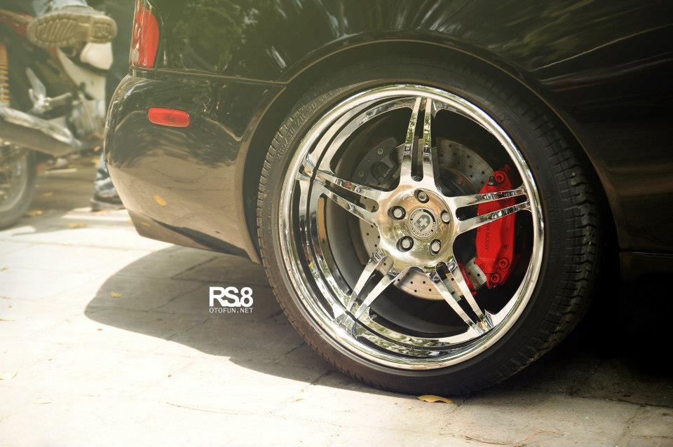 Aston Martin Vanquish bi bo roi tai Viet Nam anh 5