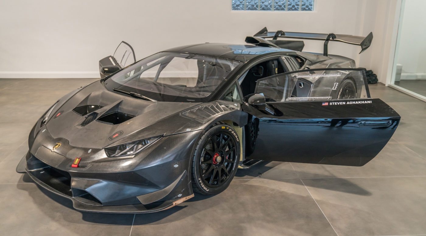 Tay dua 14 tuoi duoc bo tang sieu xe anh 2