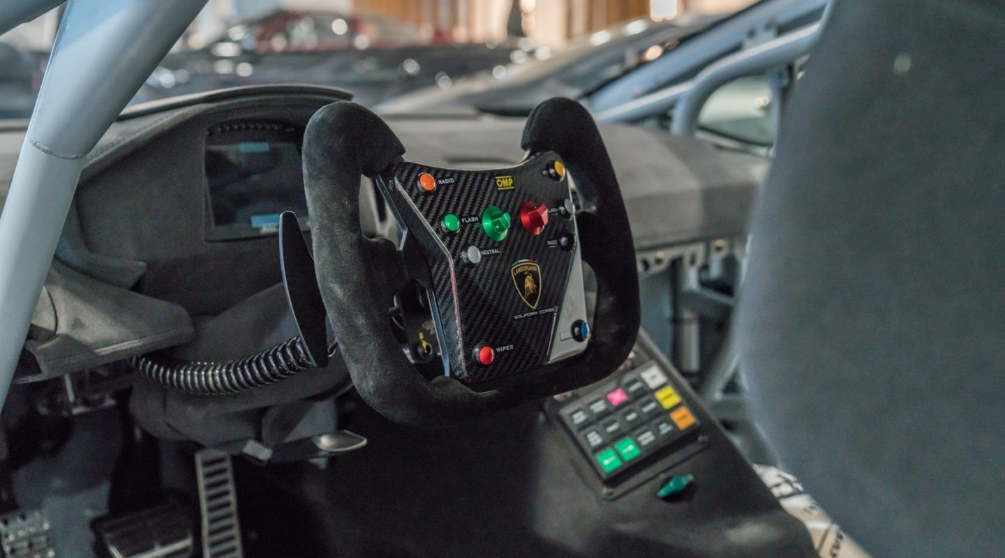 Tay dua 14 tuoi duoc bo tang sieu xe anh 6