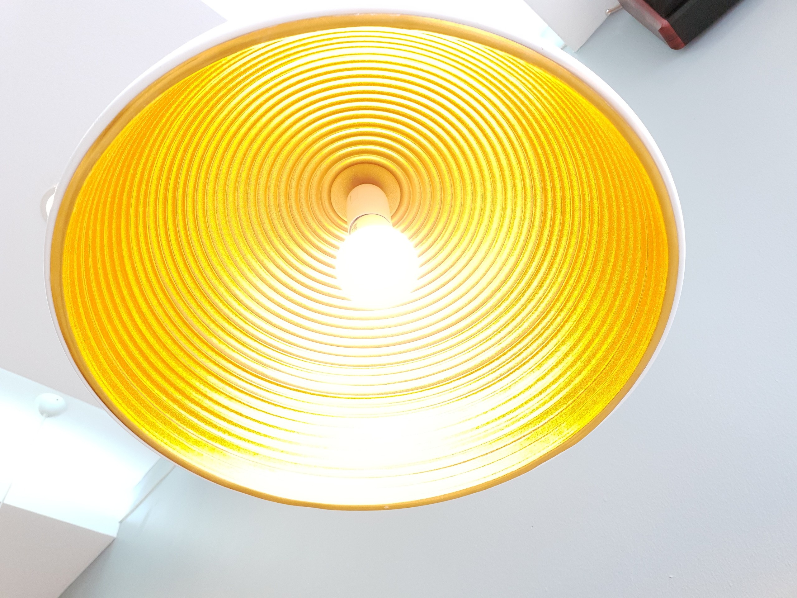 Thay doi dang gia tren S9 anh 5