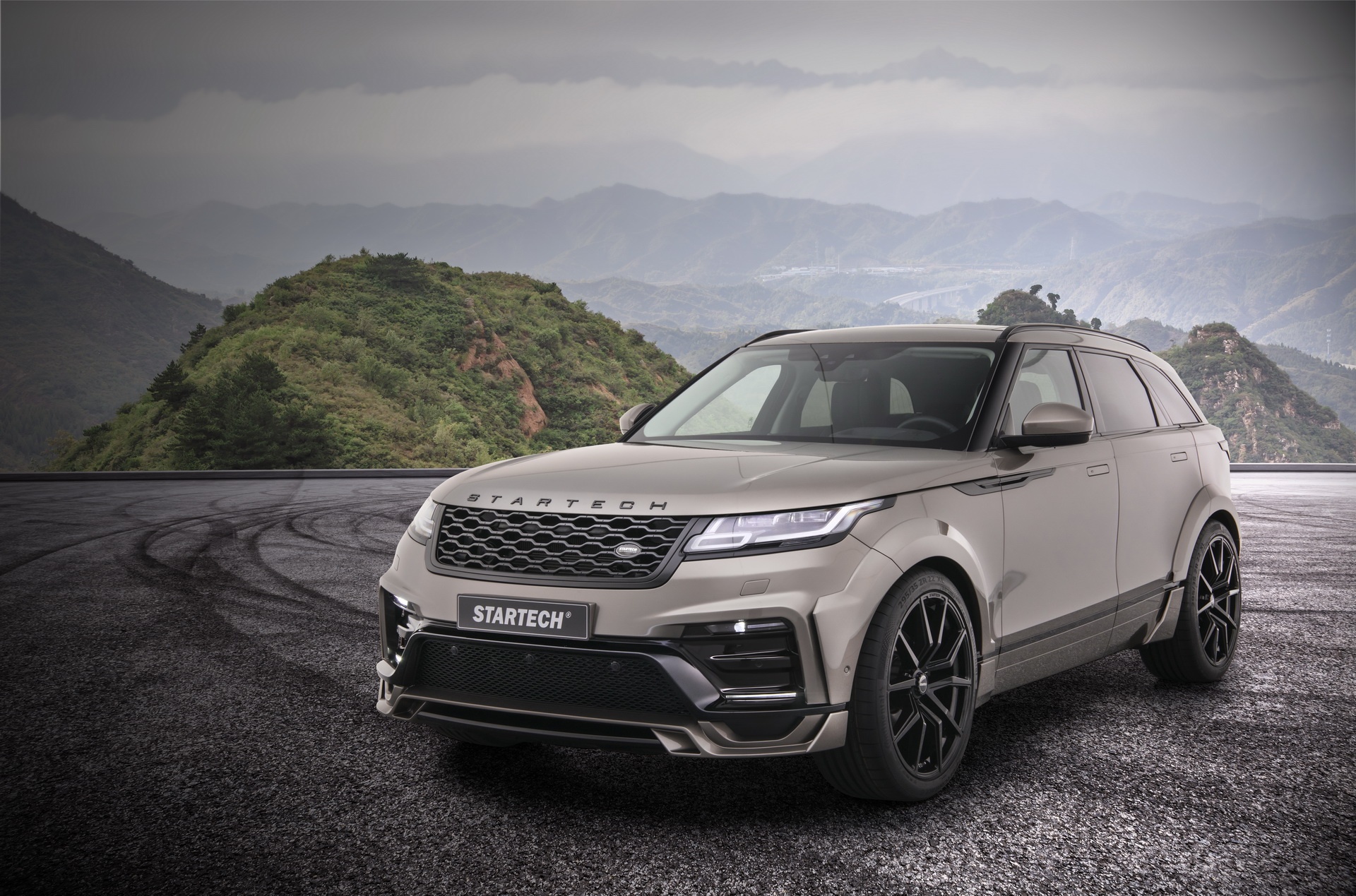 Range Rover Velar ham ho hon voi ban do than rong hinh anh