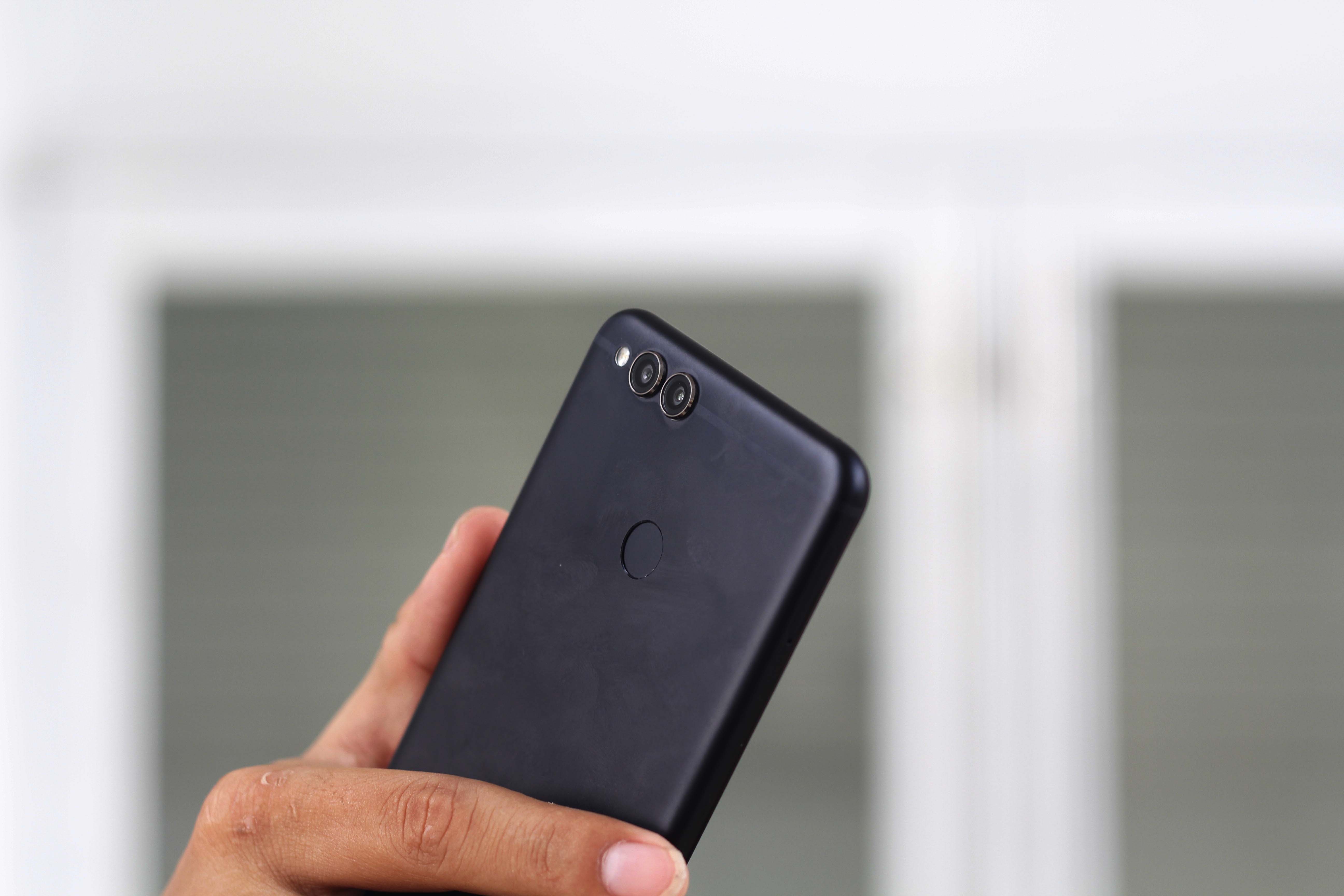 Trai nghiem nhanh honor 9 lite va honor 7x anh 6