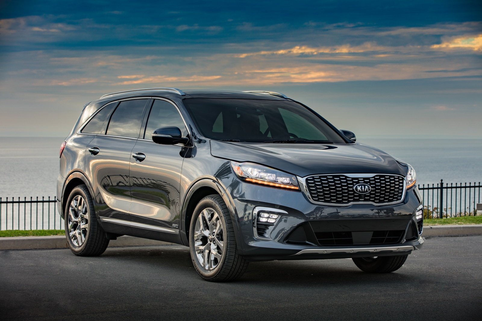 Kia Sorento 2019 gia tu 26.000 USD tai My hinh anh
