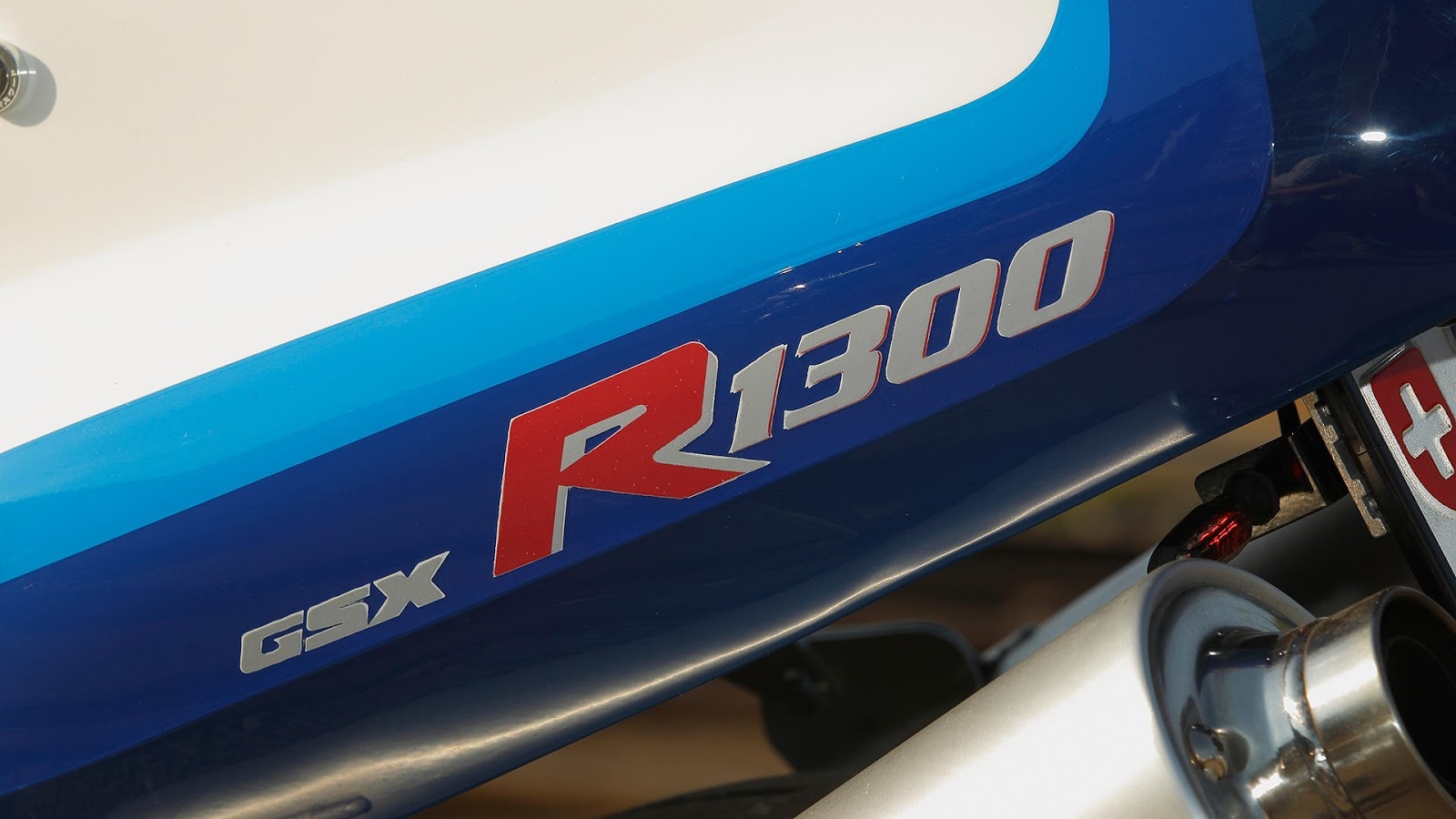 Suzuki Hayabusa ''xuong doi'' Suzuki GSX-R1100 anh 8