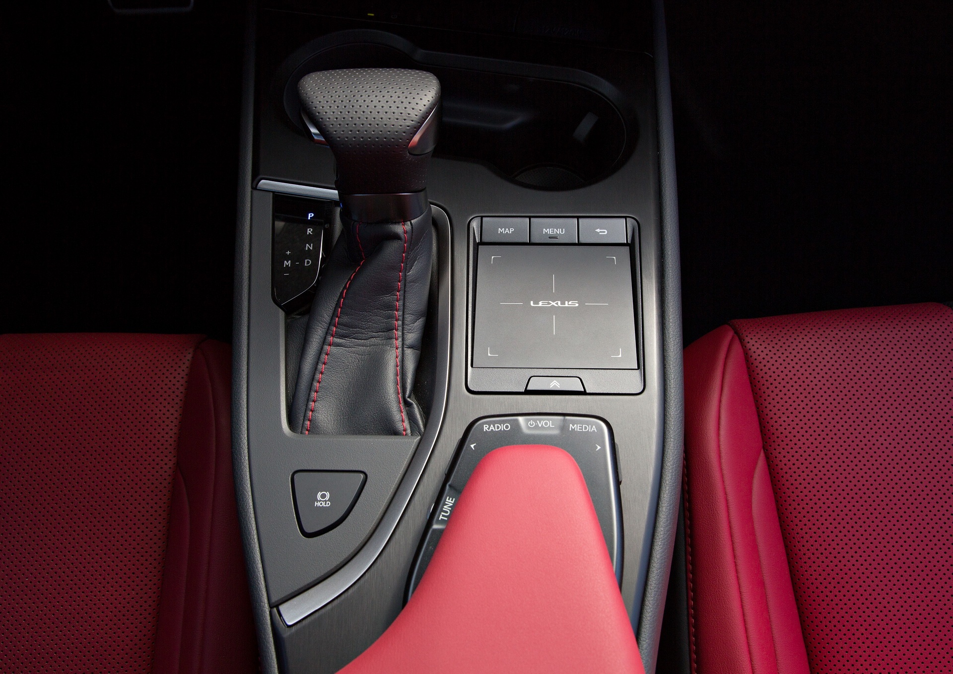 Lexus UX 2019 ra mat thi truong My anh 6