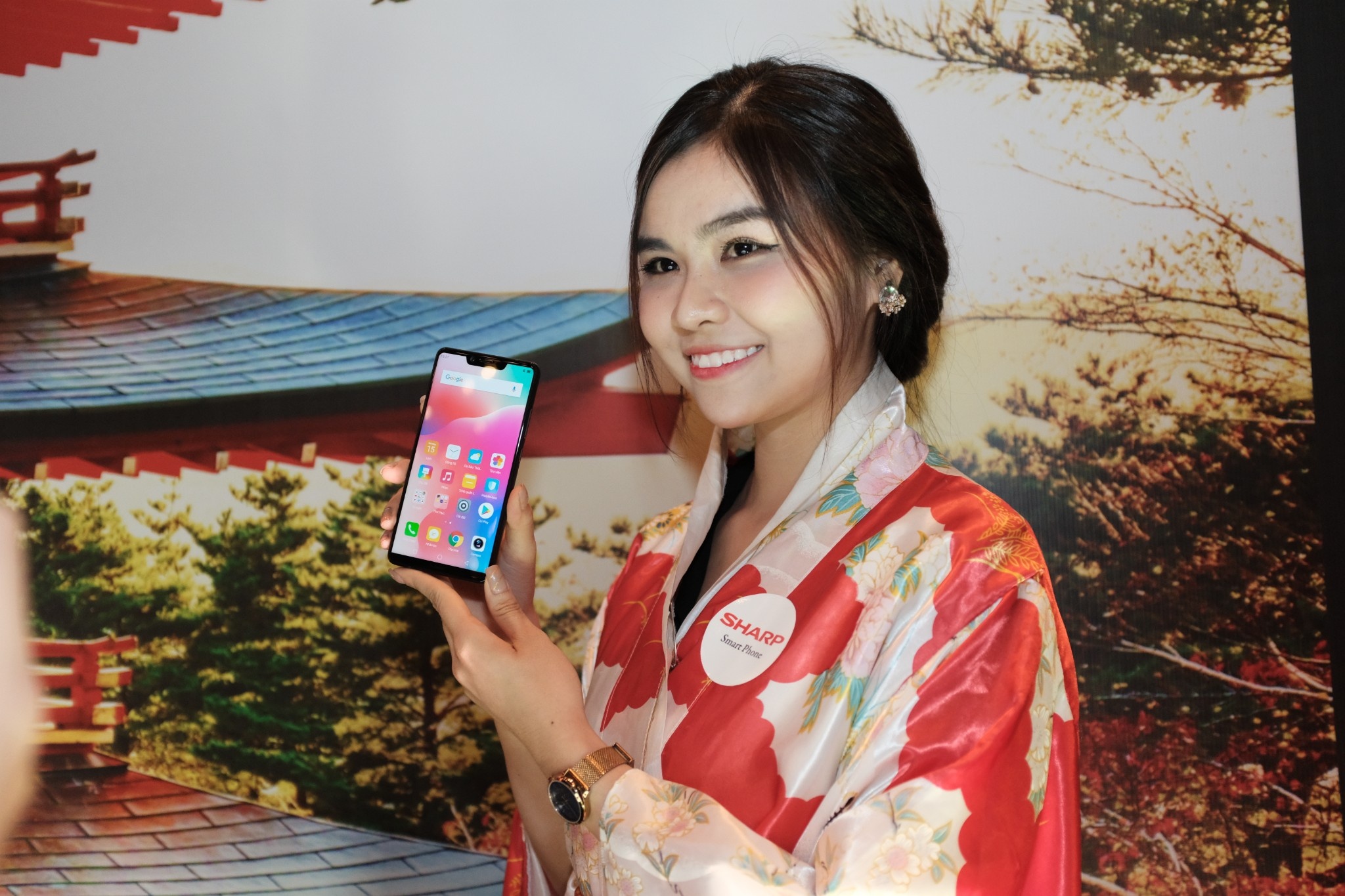 Aquos S3 va A2 Lite anh 5