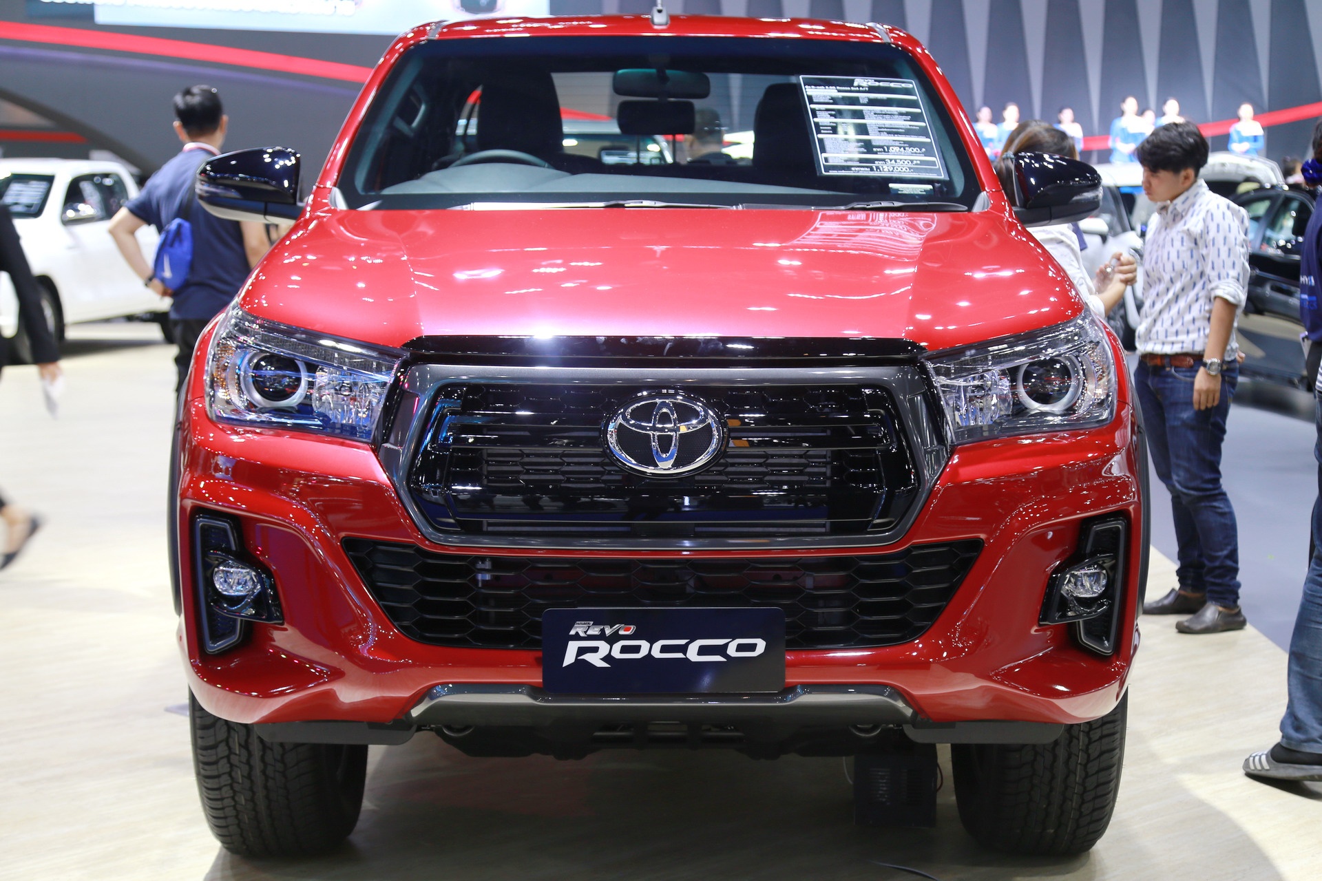 Toyota Hilux Rocco 2018 bản thể thao ảnh 2 Toyota Hilux Rocco 2018 ban the thao anh 2