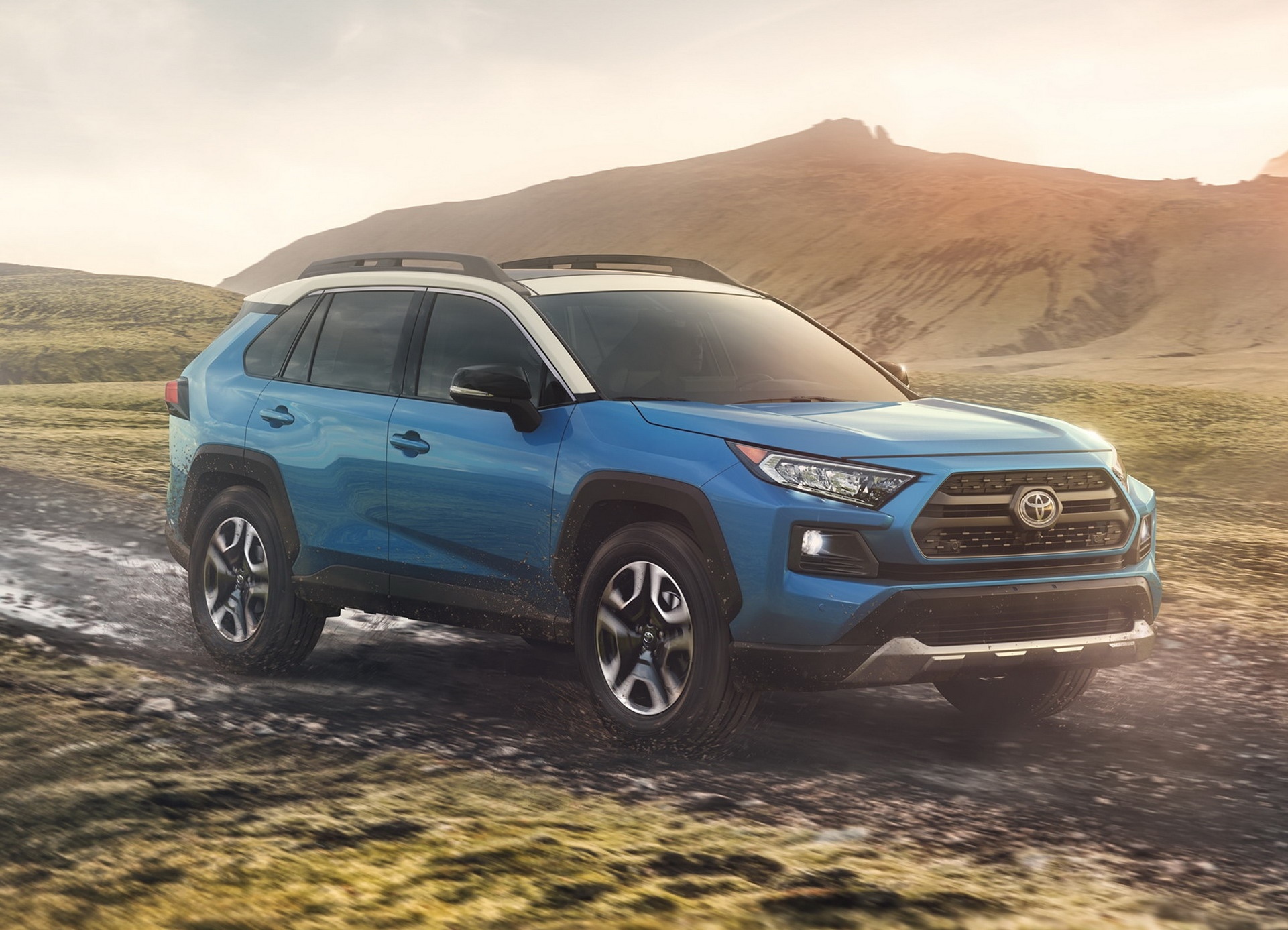 Toyota RAV4 lot xac ngoan muc o the he moi hinh anh