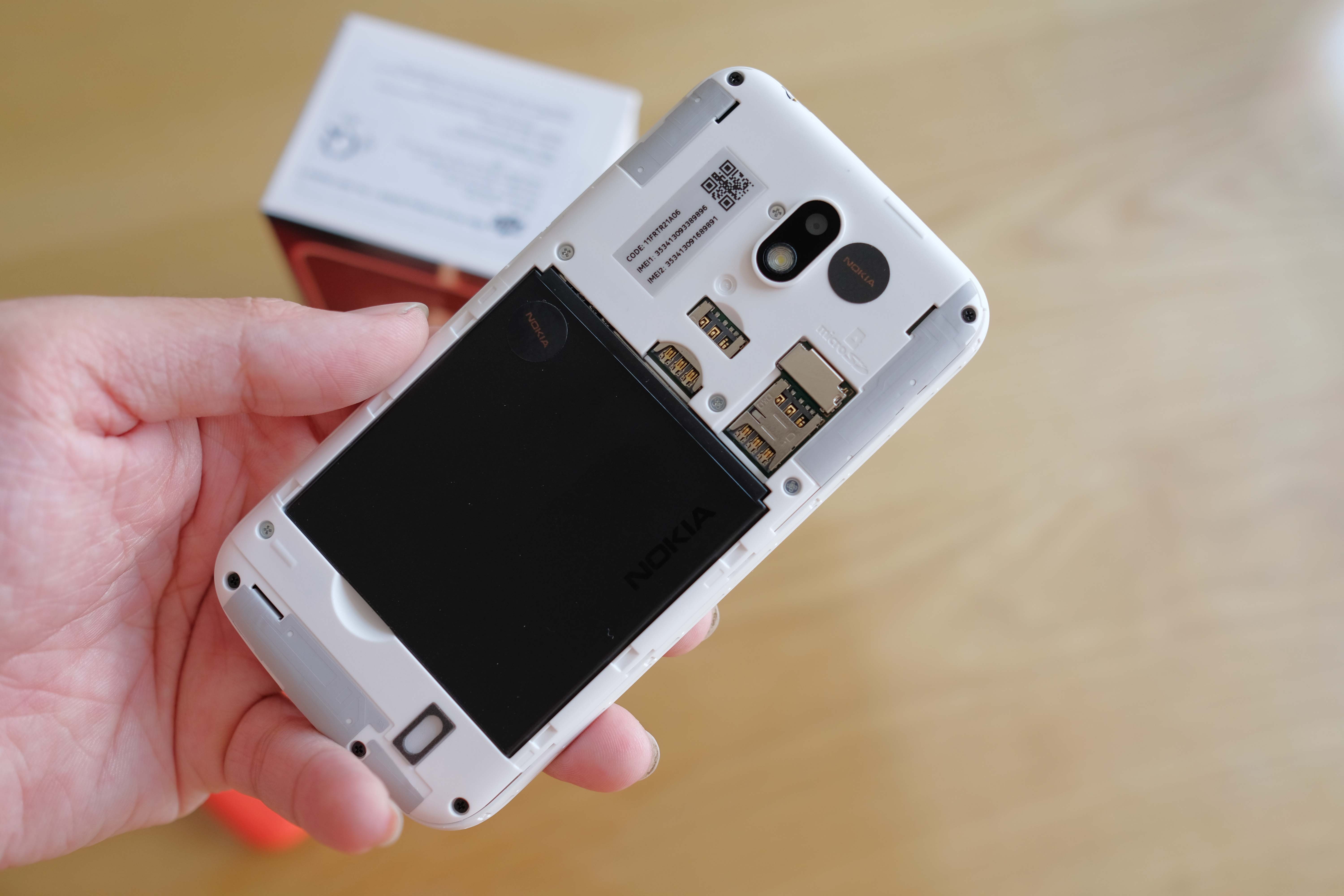 Mo hop va trai nghiem Nokia 1 anh 3