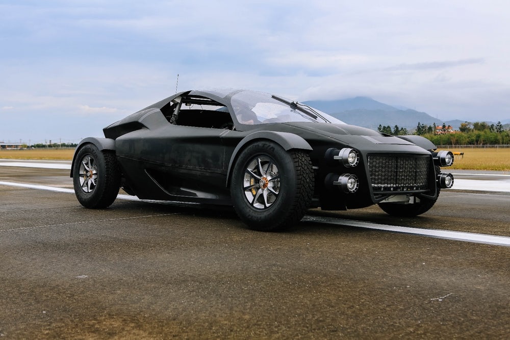 Sieu xe dien 1.000 ma luc cua Dai Loan chay thu nghiem hinh anh