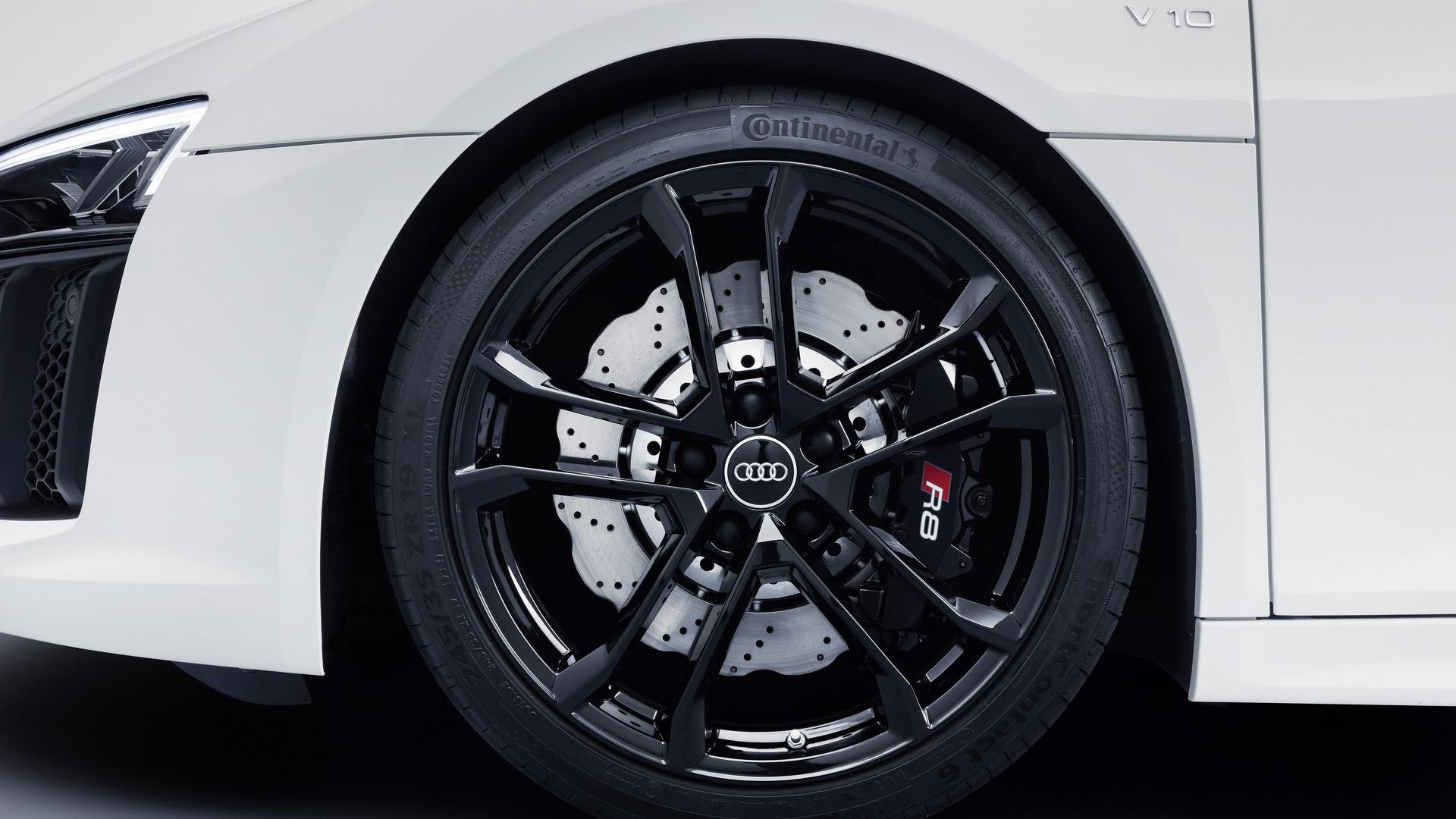 Audi R8 V10 RWS ra mắt ảnh 7 Audi R8 V10 RWS ra mat anh 7