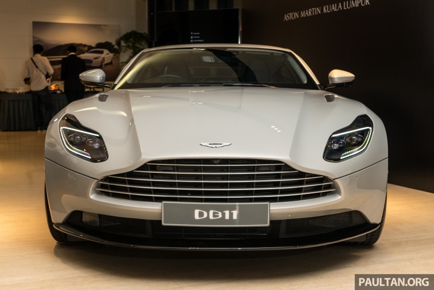 Aston Martin DB11 V8 ra mat Dong Nam A, gia 465.000 USD hinh anh