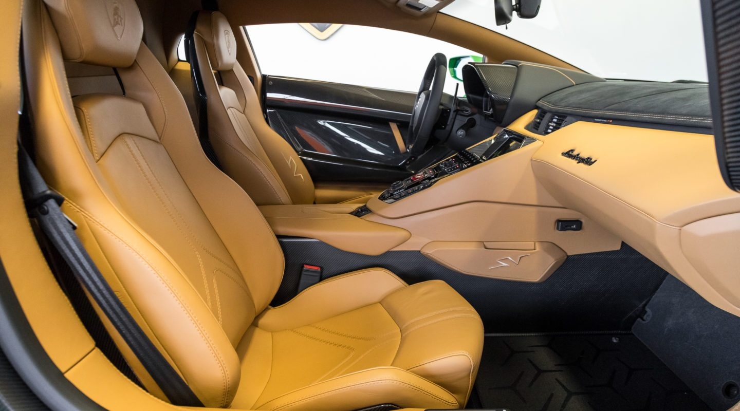 Lamborghini Aventador SV phien ban dac biet anh 5