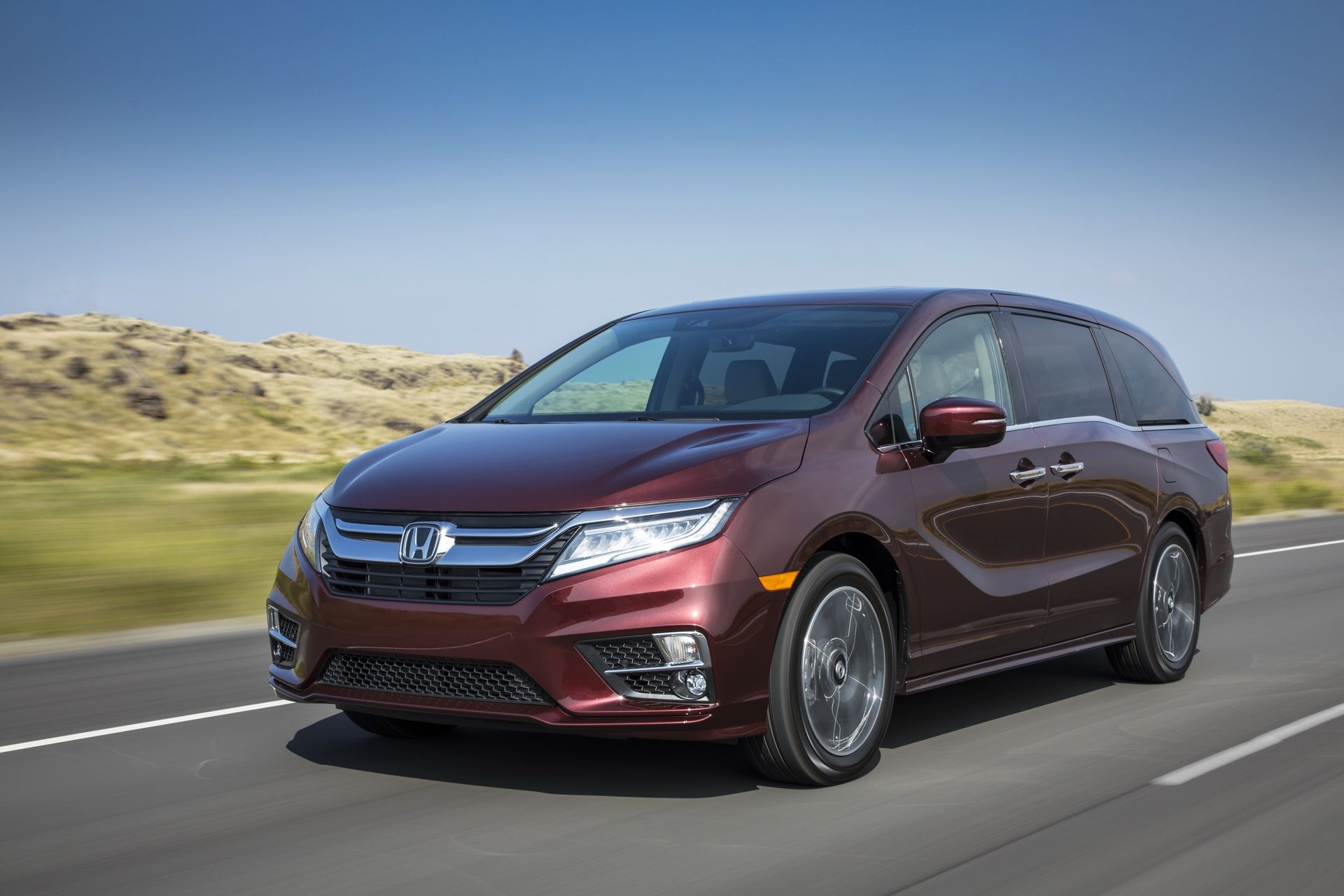 Honda Odyssey 2019 mo ban tai My, gia tu 31.000 USD hinh anh