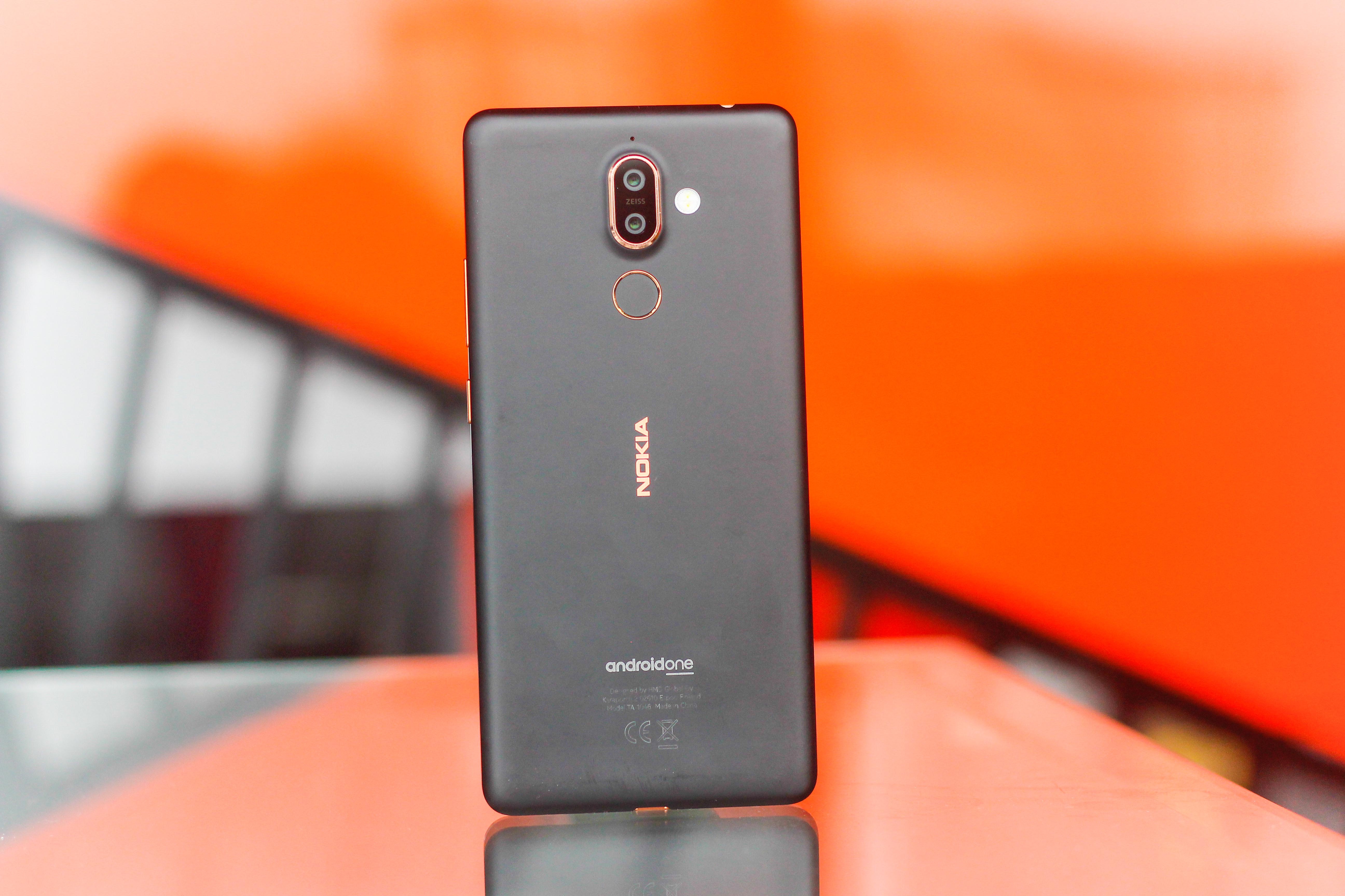 Mo hop va trai nghiem Nokia 7 Plus anh 3